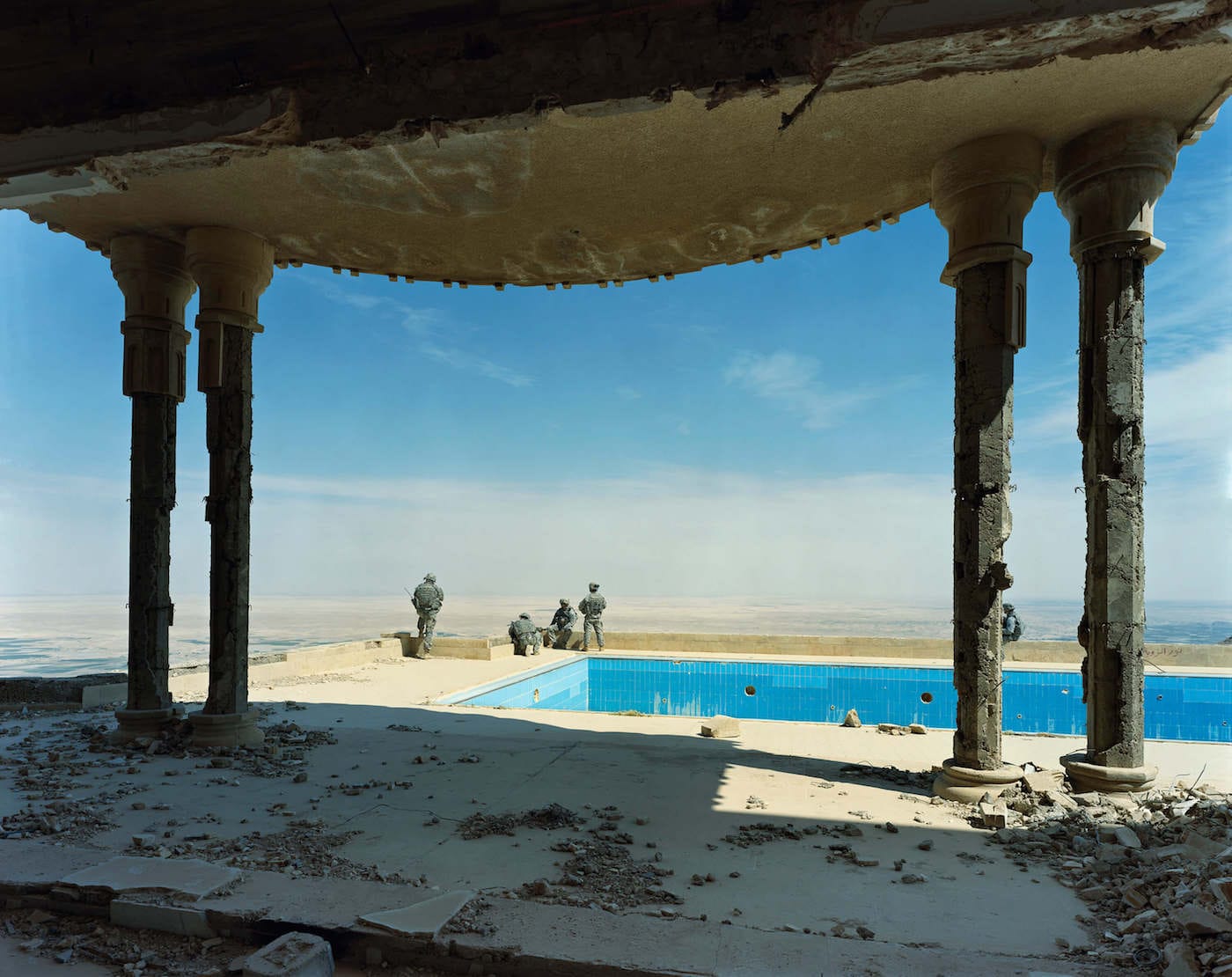 richard-mosse-foyer-at-udays-palace