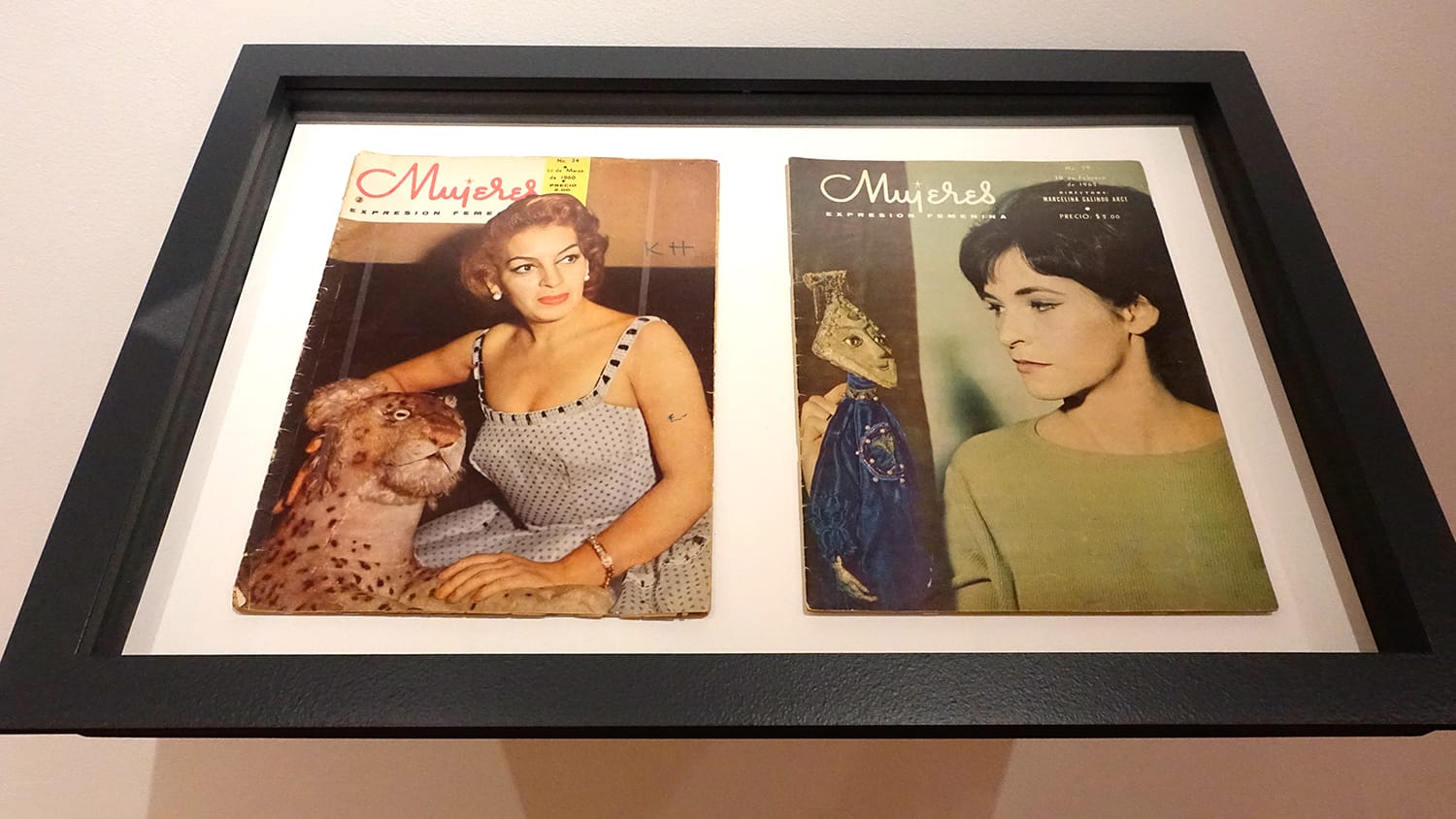 Mujeres 34, March 20, 1960(Portrait of Veronica Loyoby Kati Horna)Private collection, Mexico City and Mujeres 79,February 10, 1962 (Portrait of Beatriz Sheridanby Kati Horna)Private collection, Mexico City. Installation image by the author.