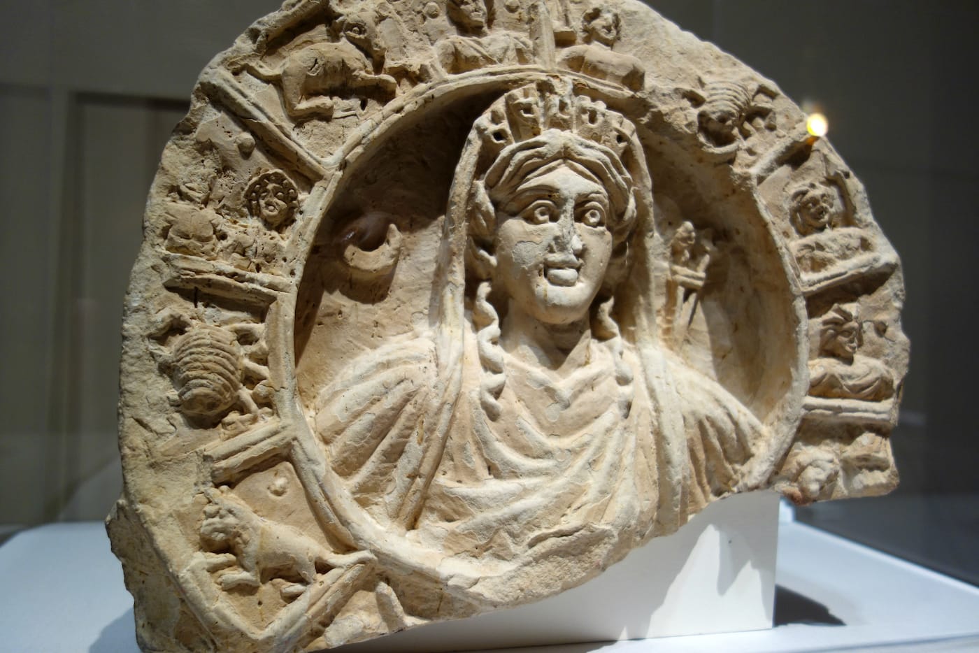 Installation view of 'Time and Cosmos in Greco-Roman Antiquity' at the Institute for the Study of the Ancient World (photo by the author for Hyperallergic)