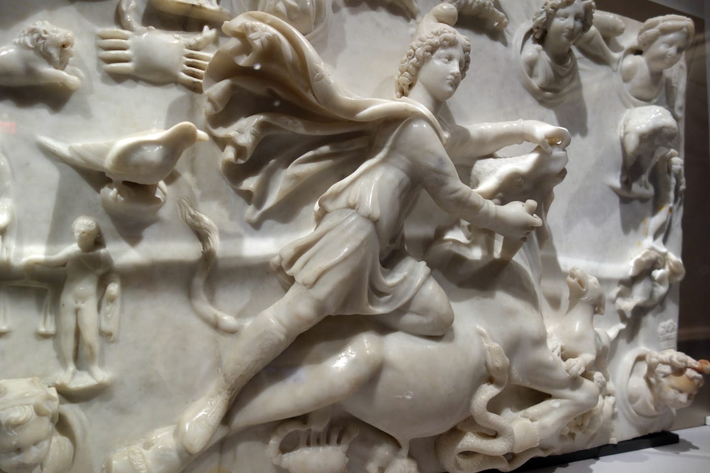 Installation view of 'Time and Cosmos in Greco-Roman Antiquity' at the Institute for the Study of the Ancient World (photo by the author for Hyperallergic)