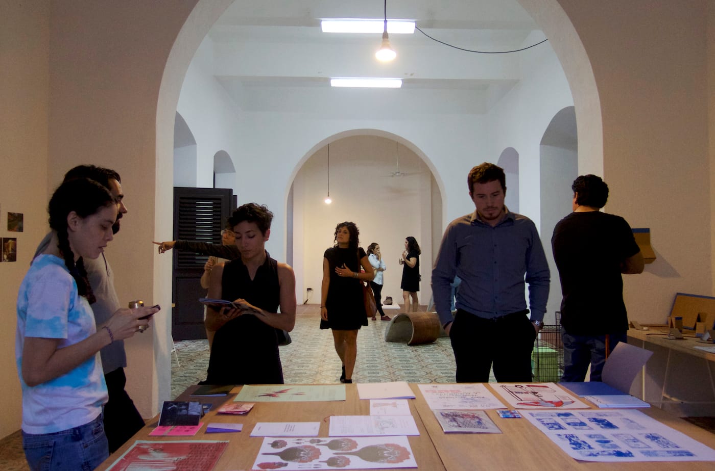 An open studio event for Beta-Local fellows (photo by Tony Cruz, courtesy Beta-Local)