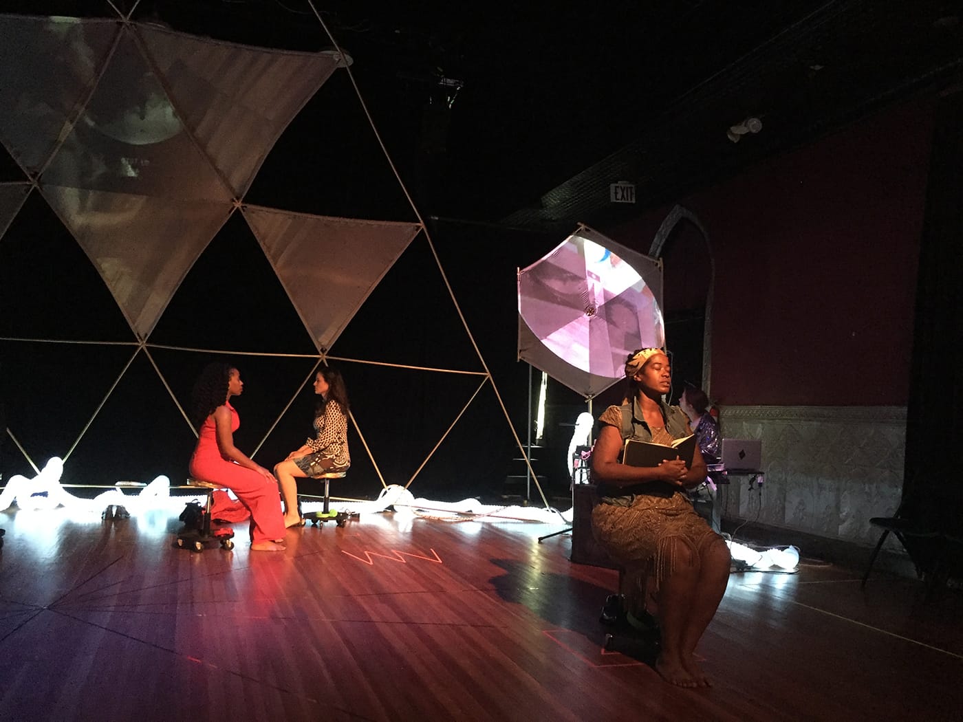 Torri Lynn Ashford (seated, front) thinks in pictures.