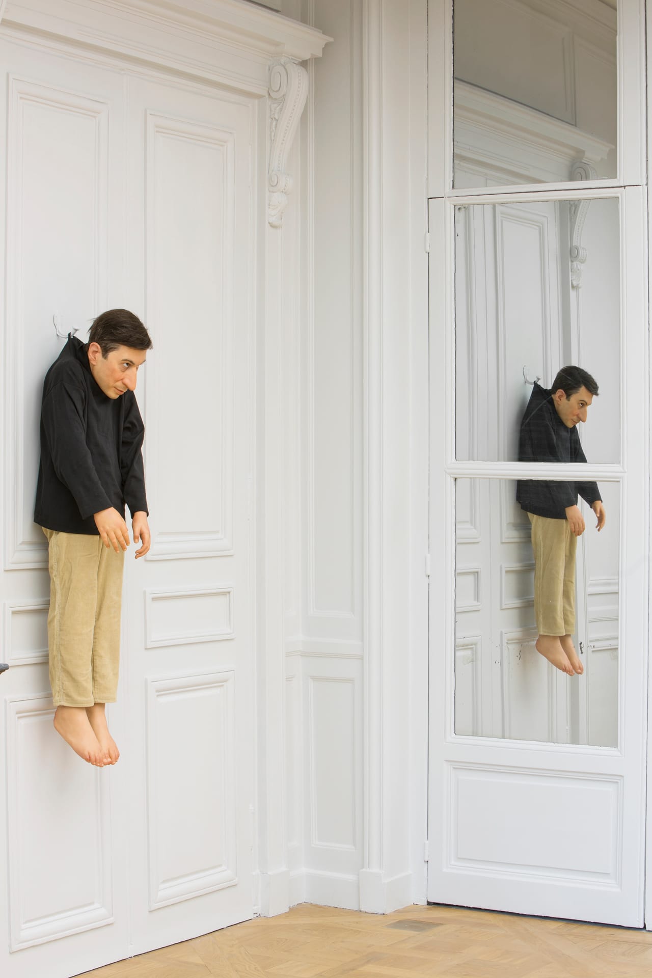 Maurizio Cattelan, "Untitled" (2000), resin, wax, pigment, natural hair, clothes (photo by Zeno Zotti)