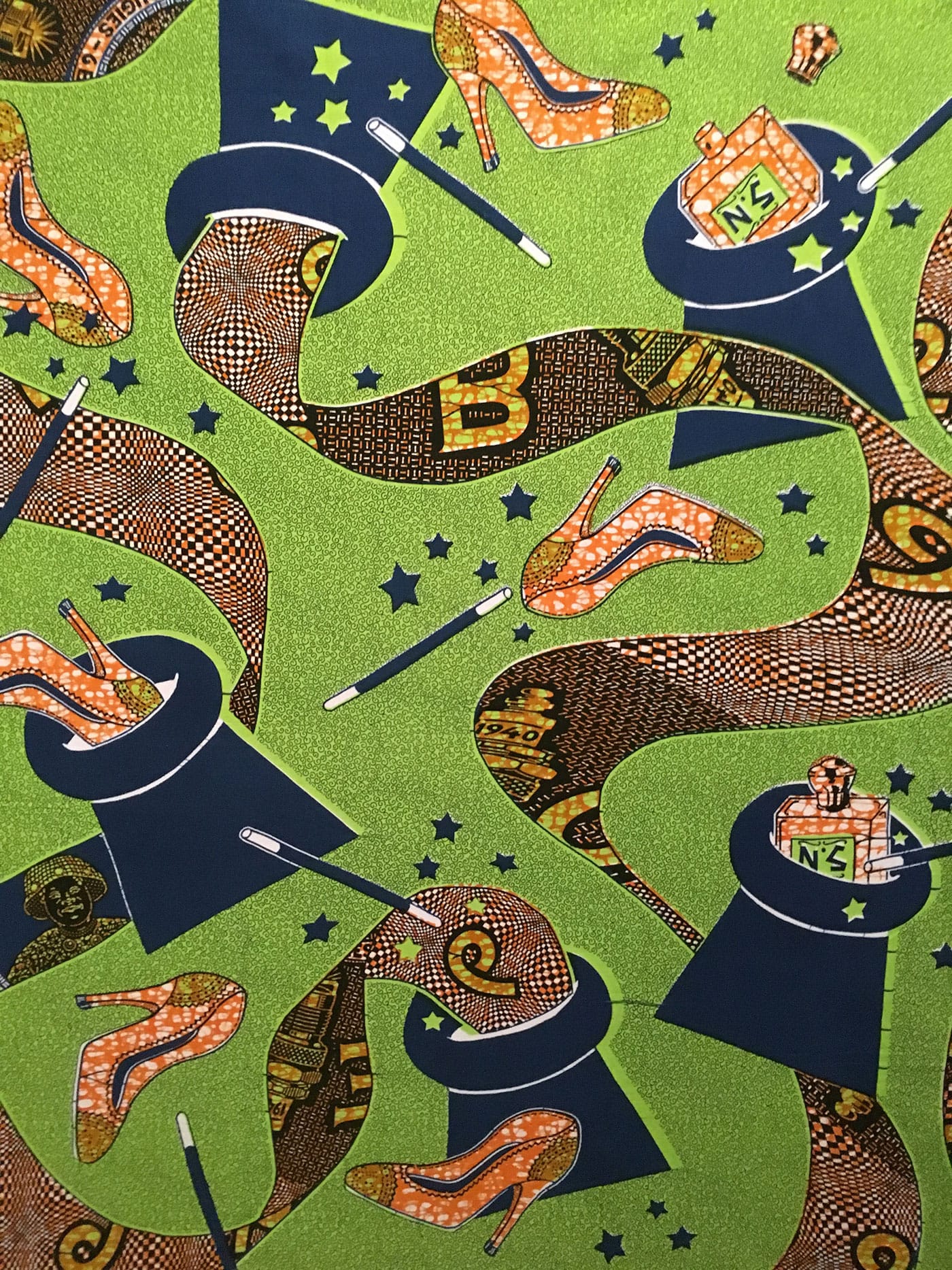 Textile pattern by Constance Girard for Vlisco on view in Vlisco: African Fashion on a Global Stage (photo by the author for Hyperallergic)