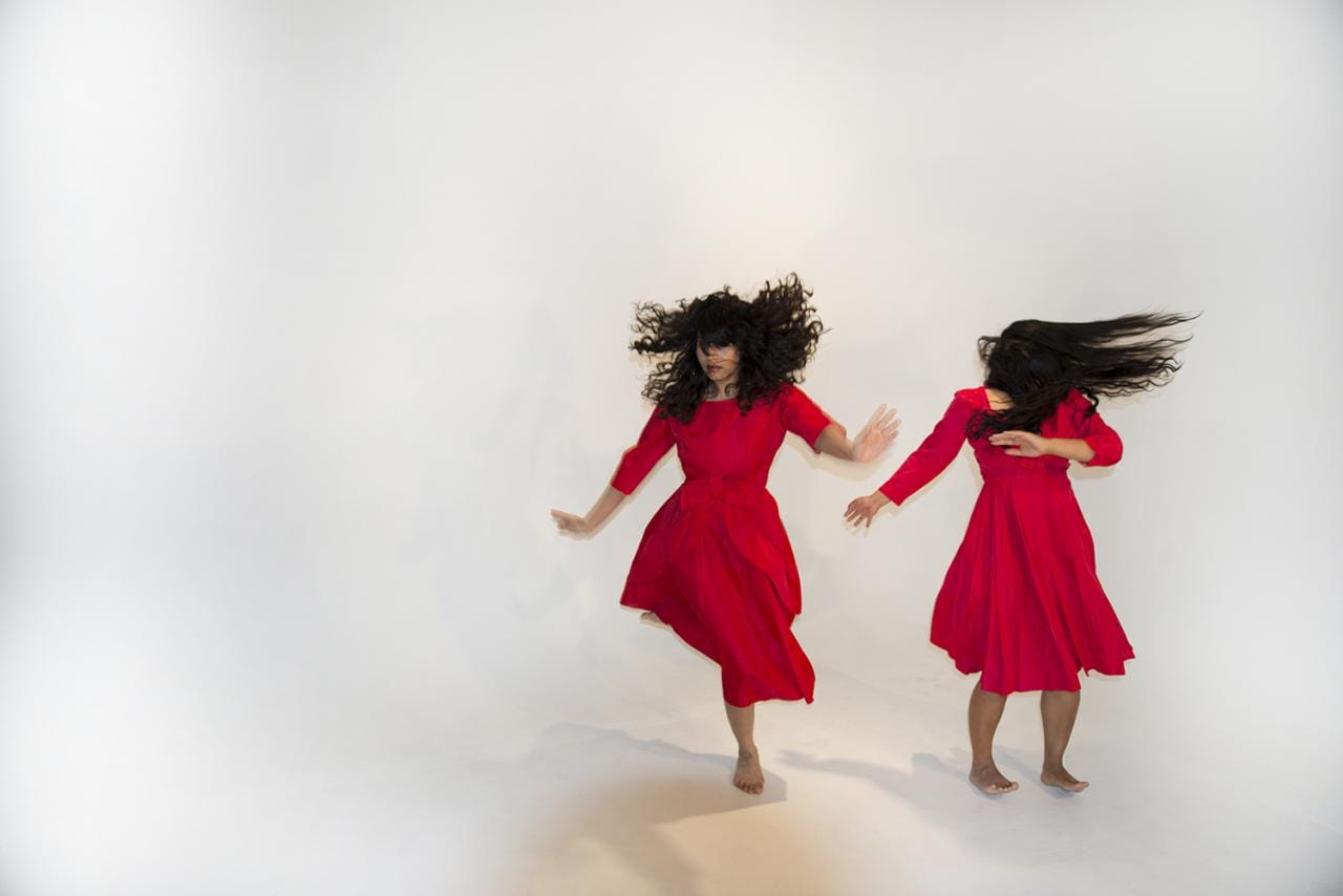 Sruti Desai and Cheryl Delostrinos in "Girl Gods" (photography: Jenny May Peterson, via redcat.org)