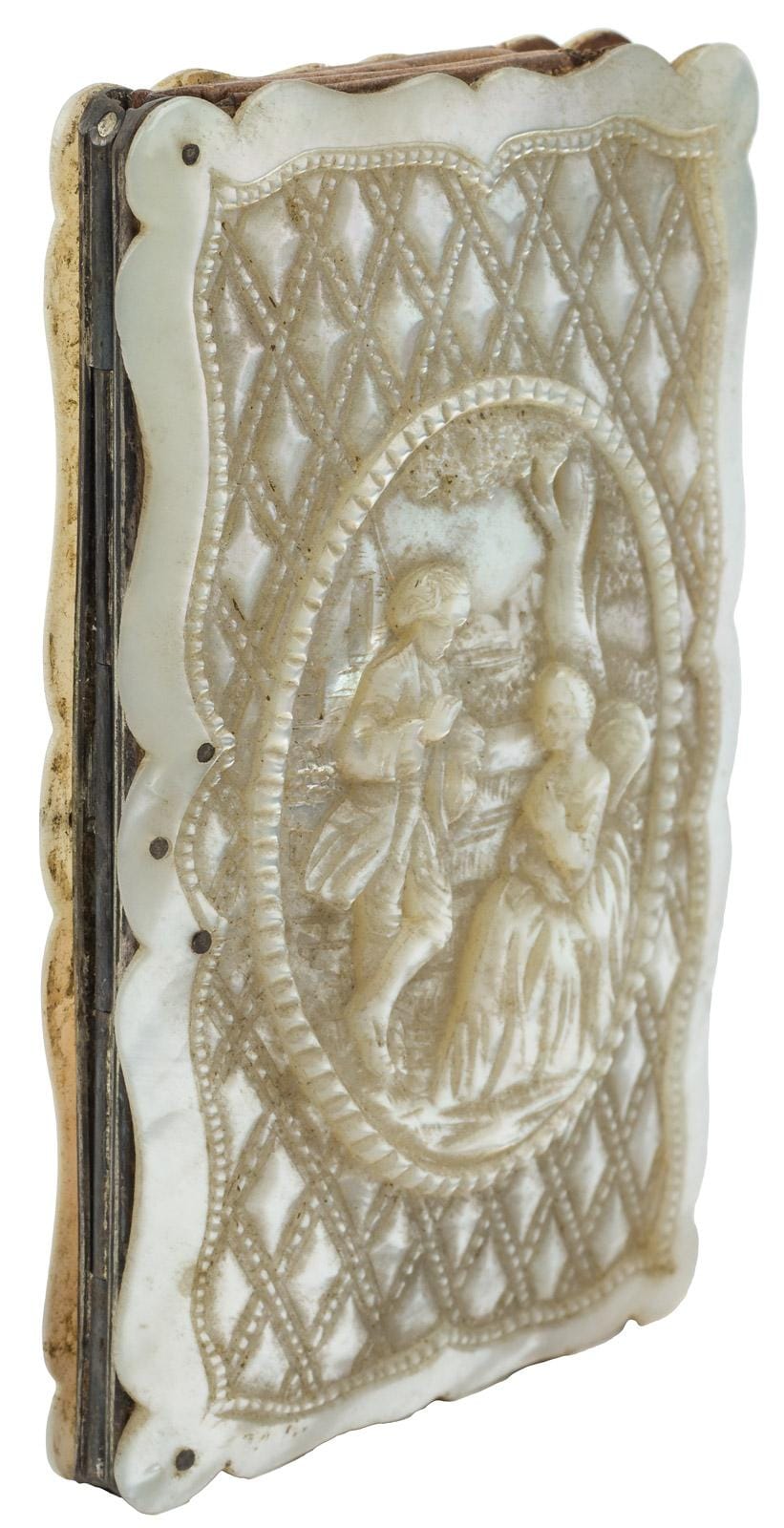 Book-shaped mother-of-pearl lady's wallet (late 19th century)