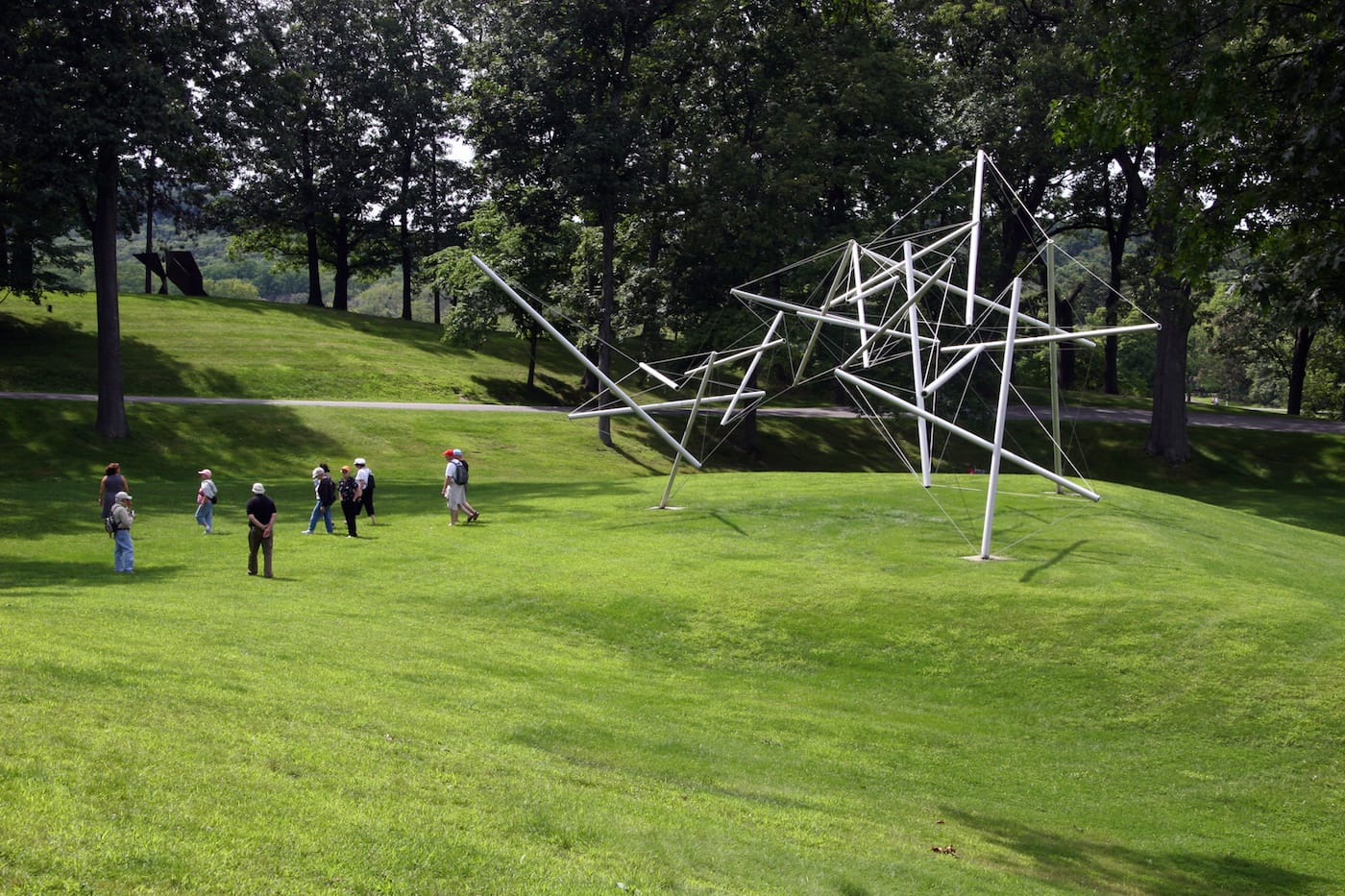 Kenneth Snelson's "Free Ride Home" (1974) at the Storm King Art Center (photo by joevare/Flickr)