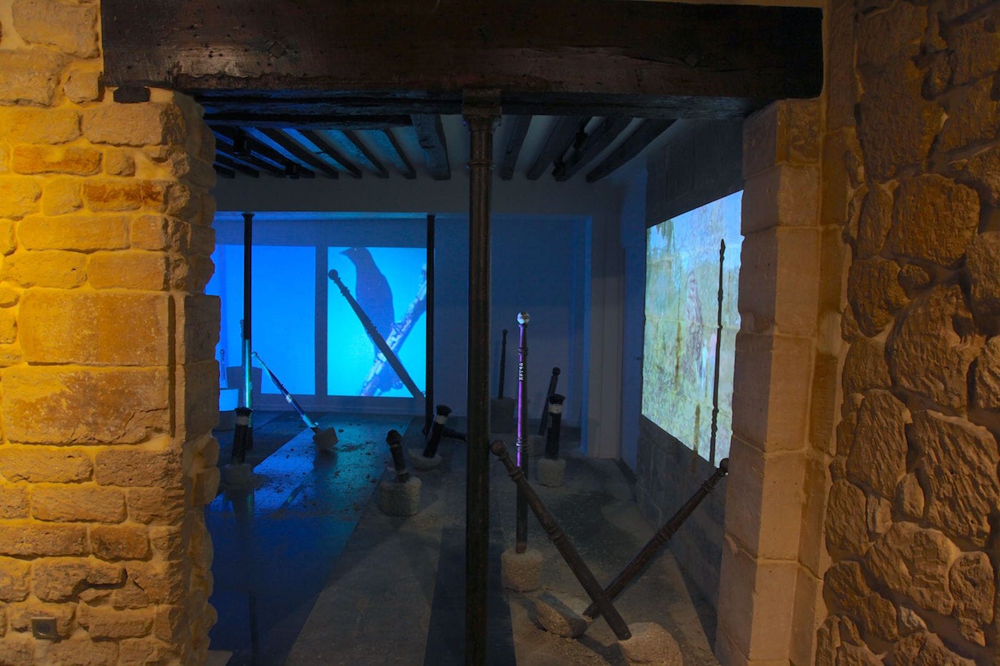 Lara Ögel, "Come Back! All Is Forgiven" (2016), installation view, Protocinema, Paris