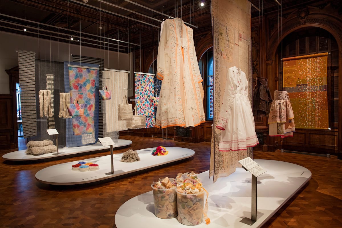 "Scraps: Fashion, Textiles and Creative Reuse" (2016), installation view (all images courtesy of Cooper Hewitt)