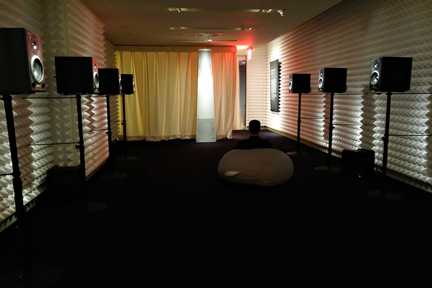 Installation view of Sacred Spaces: Himalayan Wind at the Rubin Museum (photo by the author for Hyperallergic)