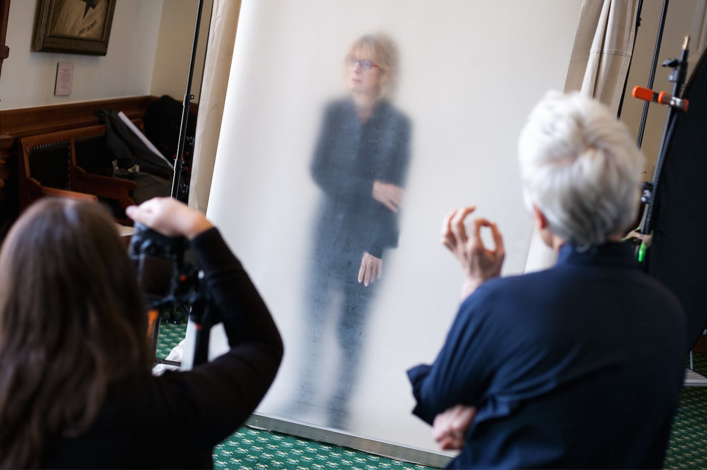 Ann Hamilton, O N E E V E R Y O N E at the Texas State Capitol (photo by Lawrence Peart, courtesy of Landmarks, the public art program of the University of Texas at Austin)