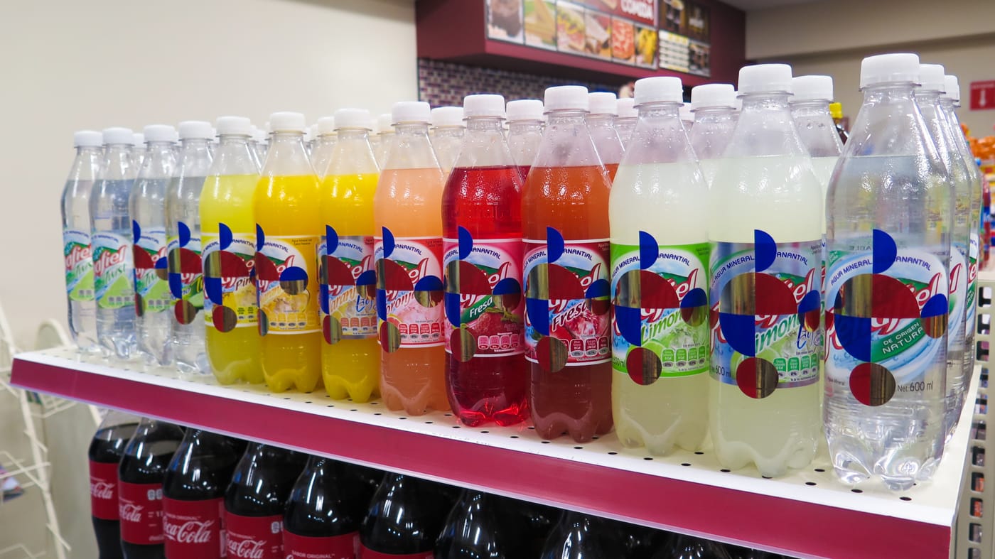 Installation view of Gabriel Orozco's exhibition at kurimanzutto