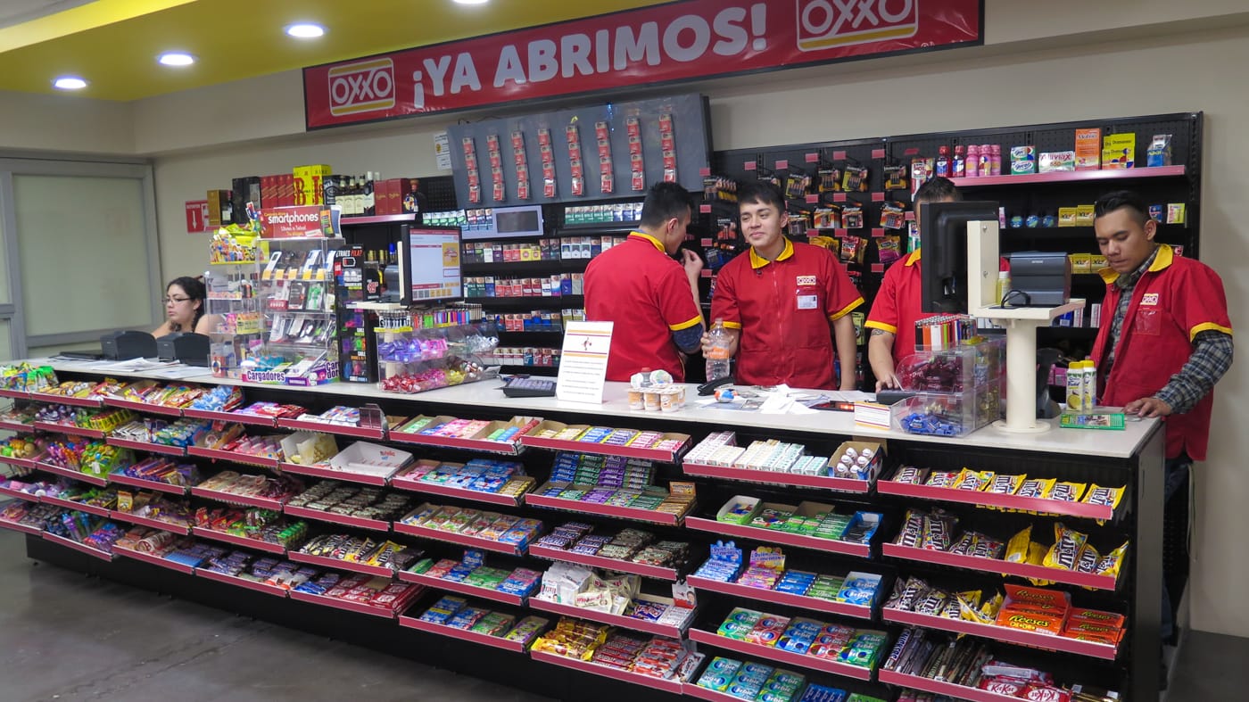 Installation view of Gabriel Orozco's exhibition at kurimanzutto 