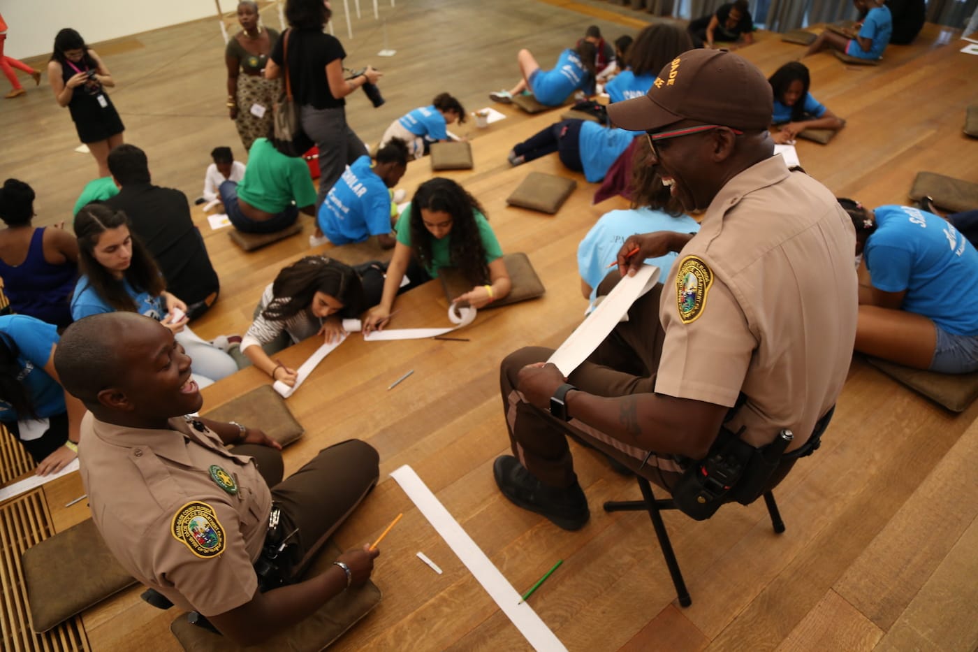 Art Detectives at work (photo by Amanda Bradley)