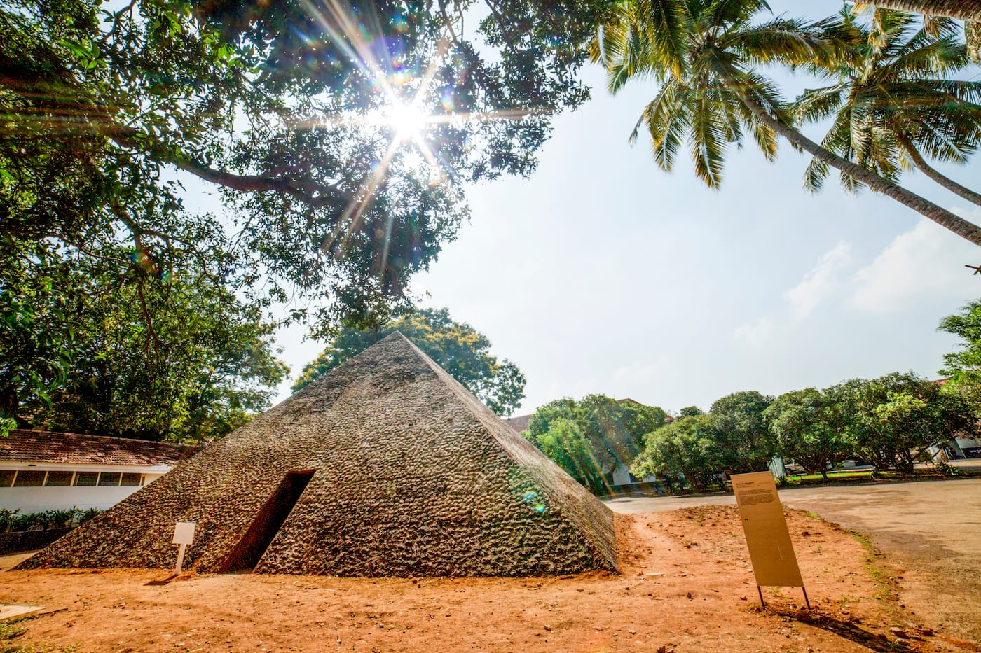Ales Steger, "The Pyramid of Exiled Poets" (2016), architectural structure and installation with mixed media and recordings of poems by Publius Ovidius Naso, Dante Alighieri, Bertold Brecht, Czeslaw Milosz, Mahmoud Darwish, Yan Lian, Joseph Brodsky, Ivan Blatn and Cesar Vallejo (all photos courtesy the Kochi-Muziris Biennale)