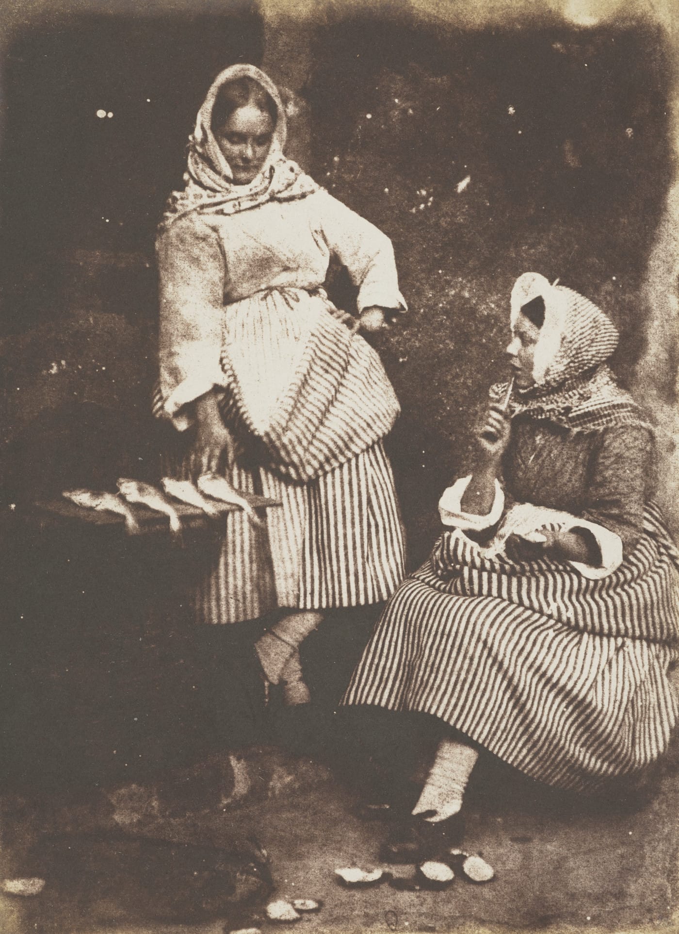 David Octavius Hill and Robert Adamson, "Jeanie Wilson and Annie Linton [Newhaven]" (1843-47), calotype print (courtesy Scottish National Portrait Gallery)
