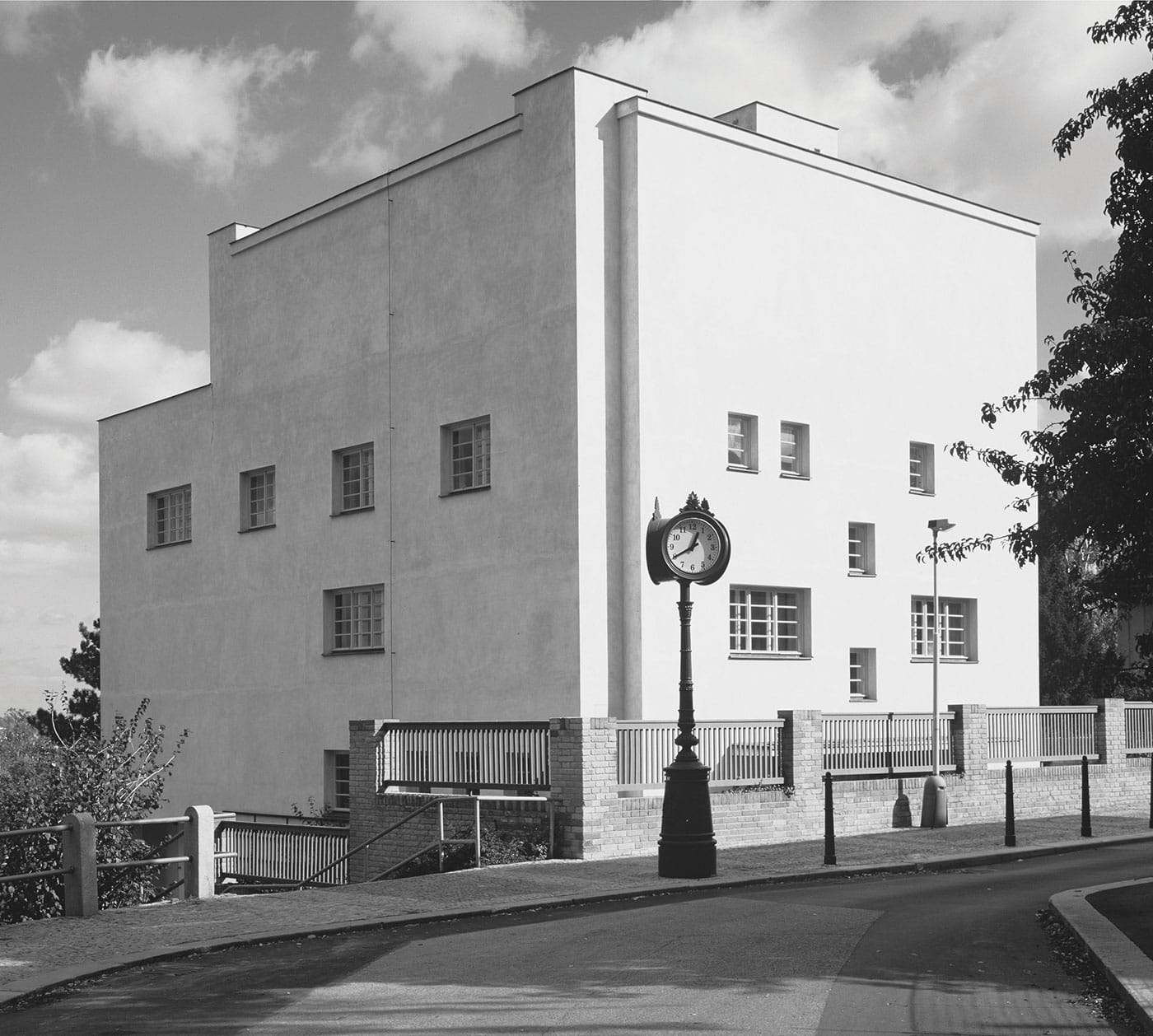 Adolf Loos, Villa Müller (Prague, Czech Republic, 1930) (photo by Vaclav Sedy)
