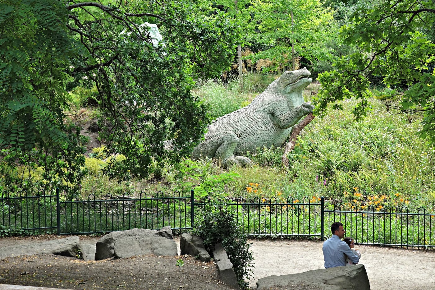 Dinosaur sculptures in Crystal Palace Park, London (photo by the author for Hyperallergic)