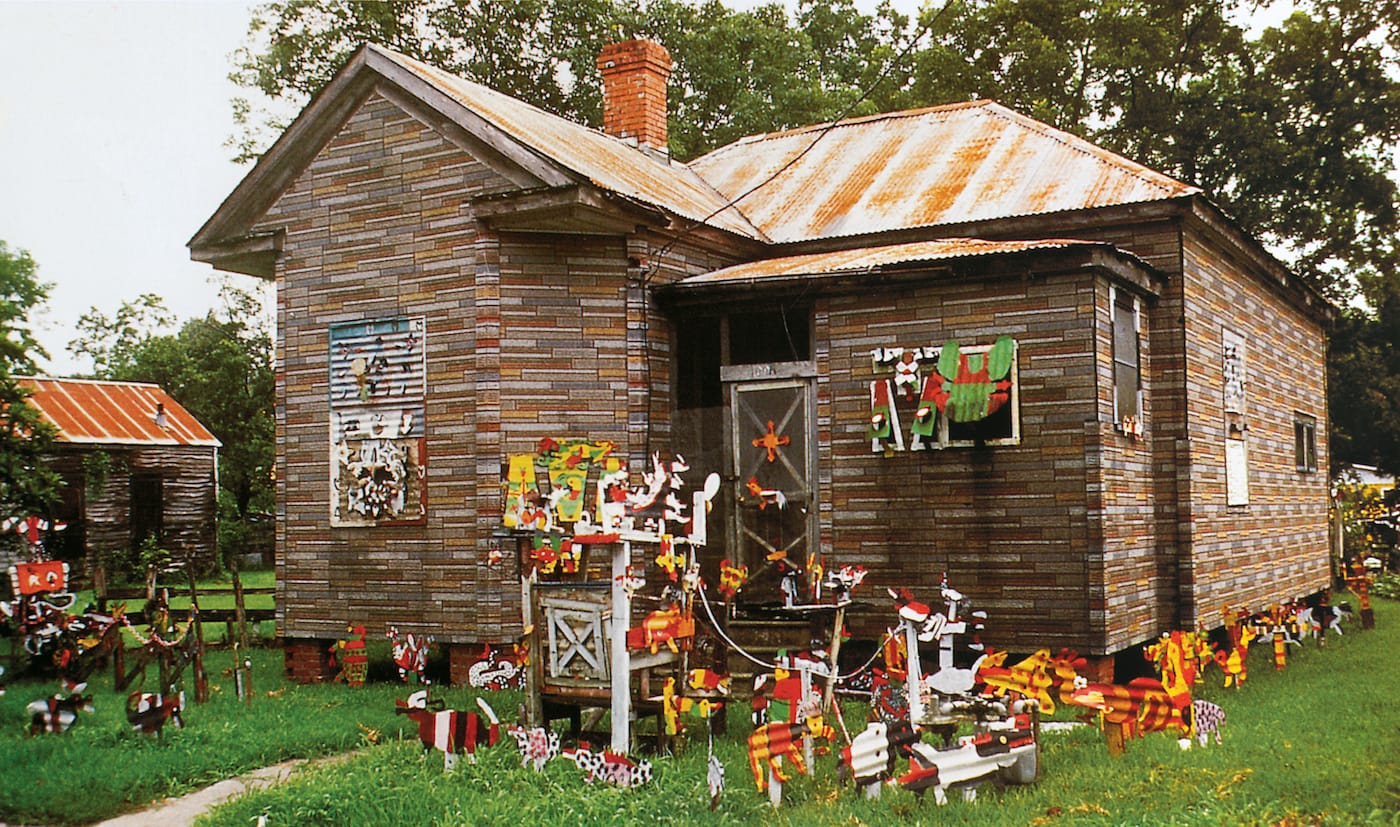 David Butler's house and yard (site view, Patterson, Louisiana) (1968–85) (photo by John Geldersma, courtesy John Michael Kohler Arts Center)