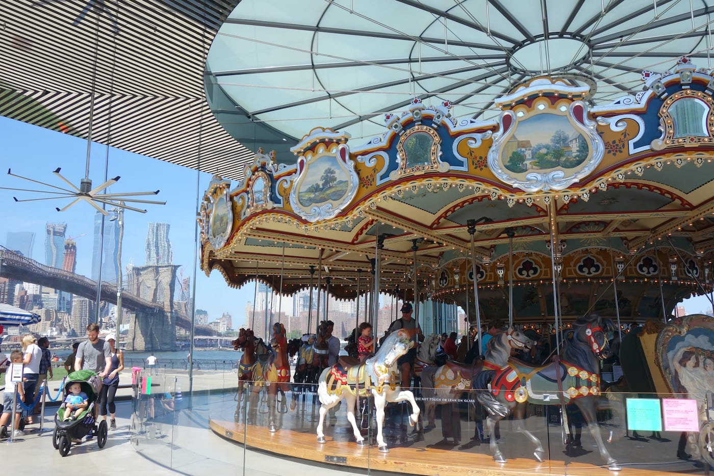 Brooklyn Bridge Park (photo by the author for Hyperallergic)