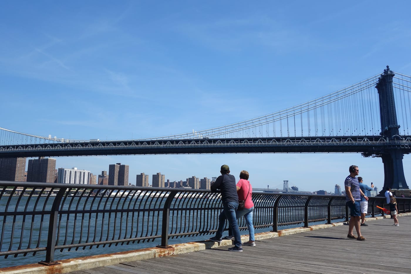 Brooklyn Bridge Park (photo by the author for Hyperallergic)