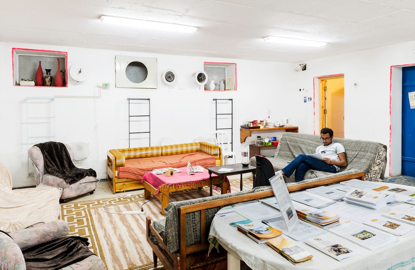 Adam Reynolds, "Community Centre" (courtesy the artist and Edition Lammerhuber)