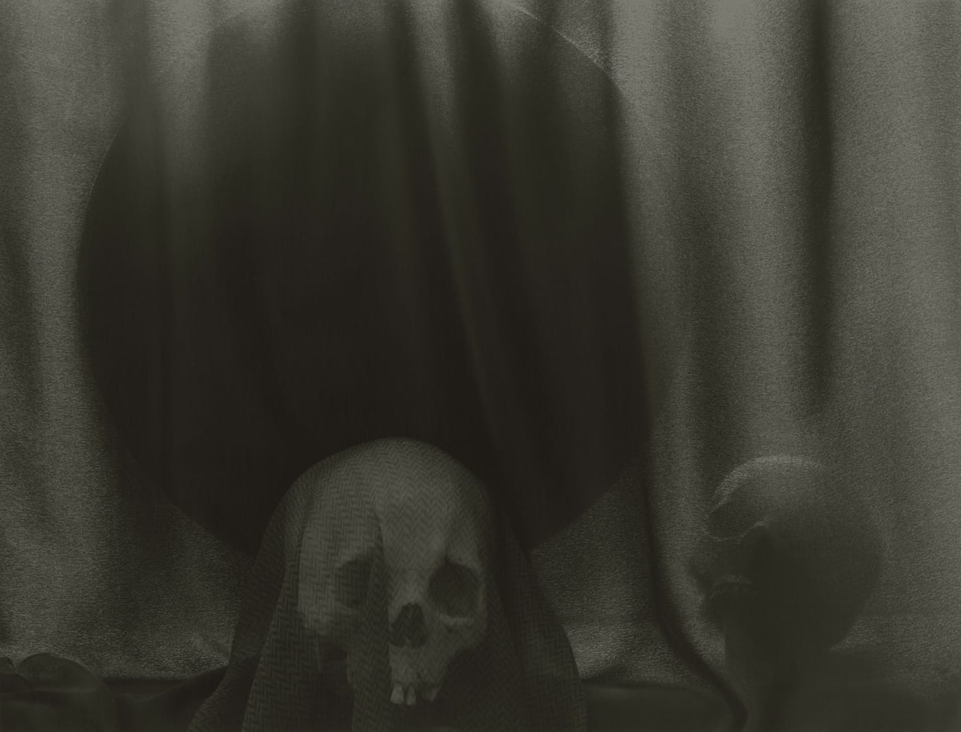 Lynn Stern, "SPECTATOR #14-94a" (2014-15), 33 x 43 inches, pigment print (© 2017 Lynn Stern)