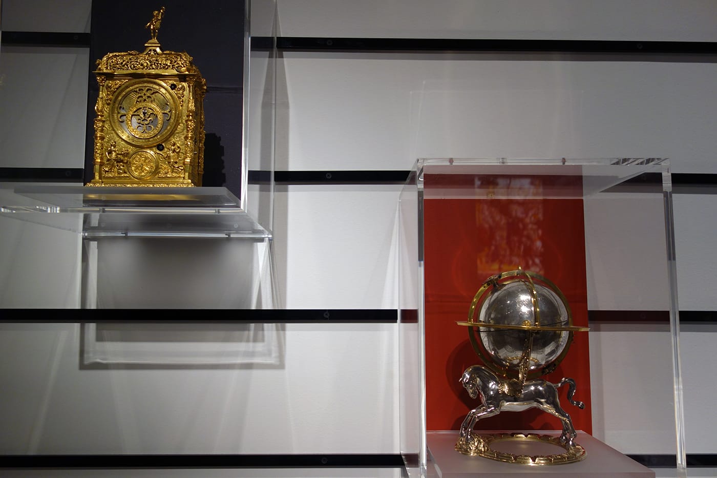 Installation view of <em>Relative Values: The Cost of Art in the Northern Renaissance</em> at the Metropolitan Museum of Art (photo by the author for Hyperallergic)