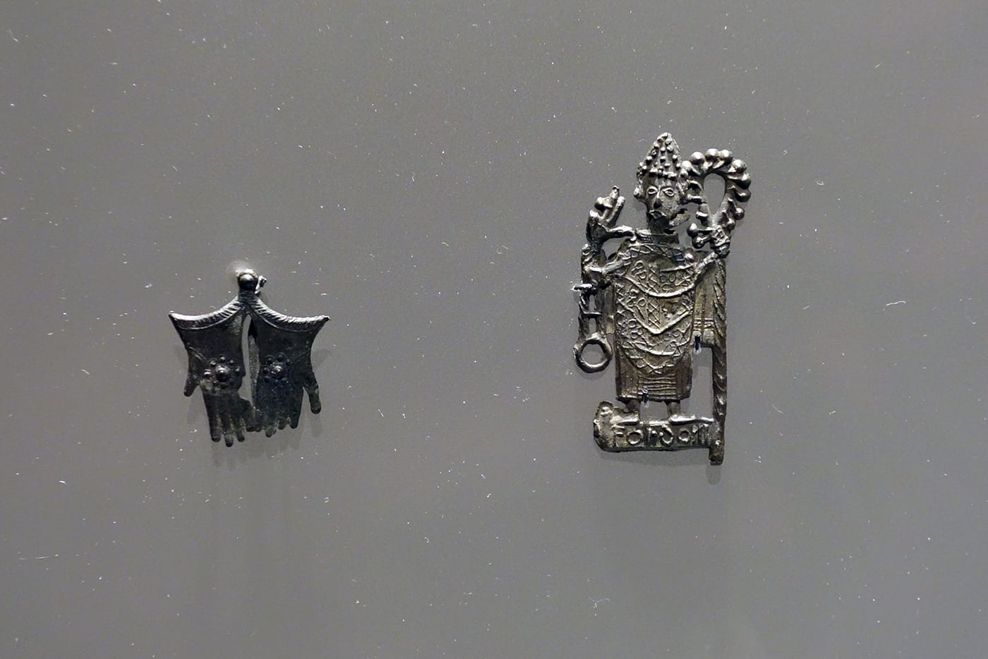 Installation view of <em>Relative Values: The Cost of Art in the Northern Renaissance</em> at the Metropolitan Museum of Art (photo by the author for Hyperallergic)