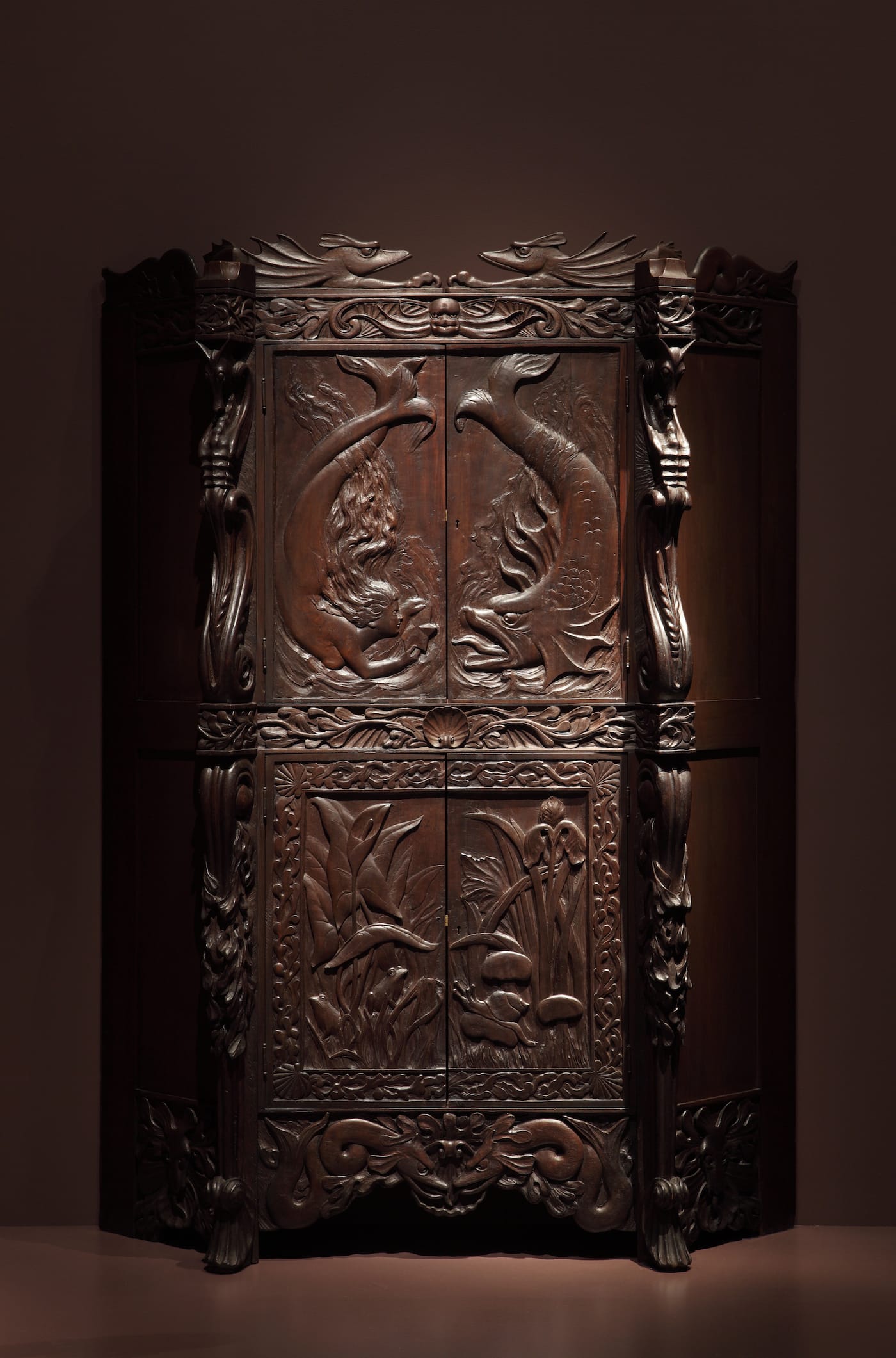 Bror Anders Wikstrom, cabinet (1900-05), mahogany (courtesy New Orleans Museum of Art, Gift of Mr. and Mrs. G. R. Westfeldt)