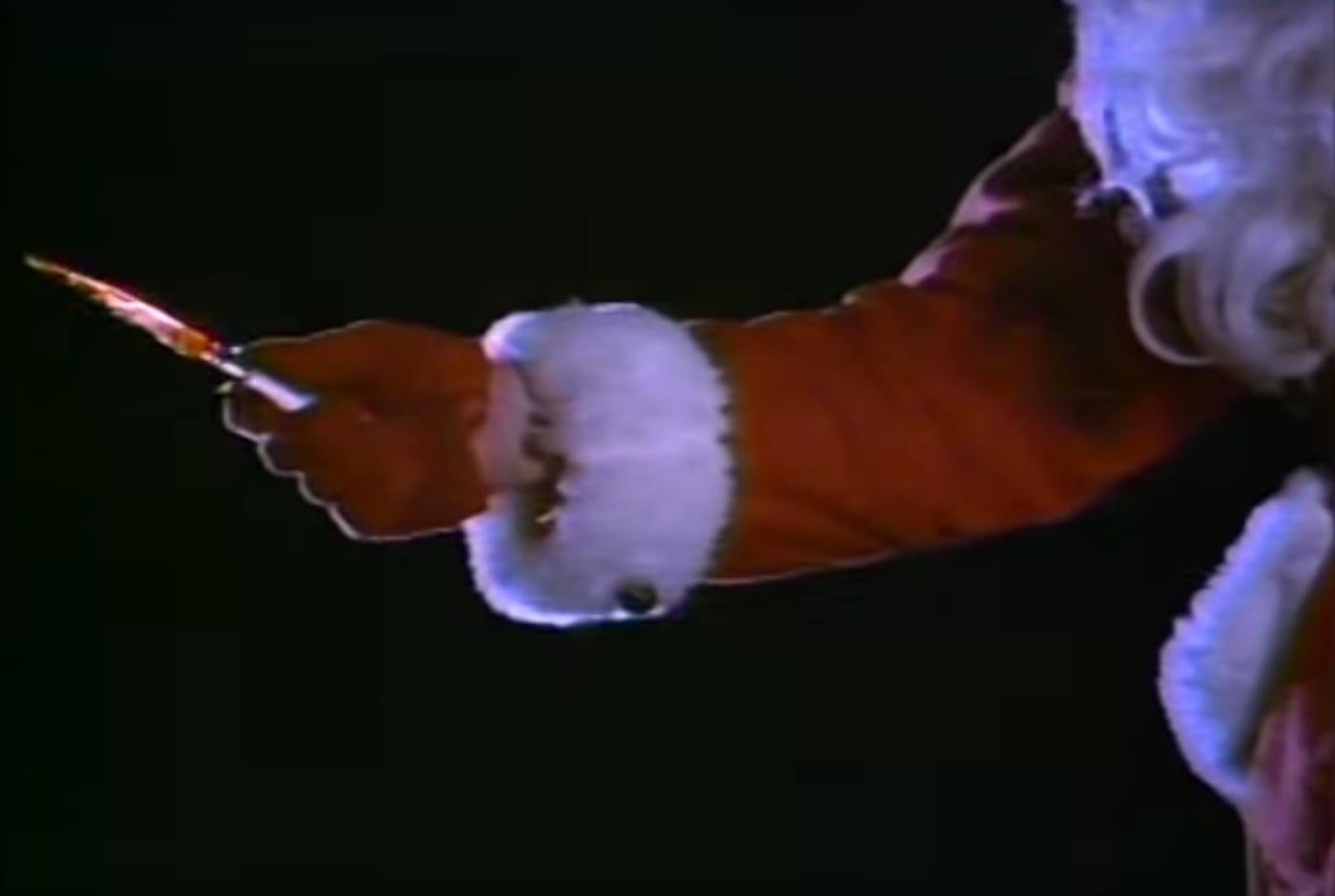 Still from Silent Night, Deadly Night (1984) (screenshot by the author via YouTube)