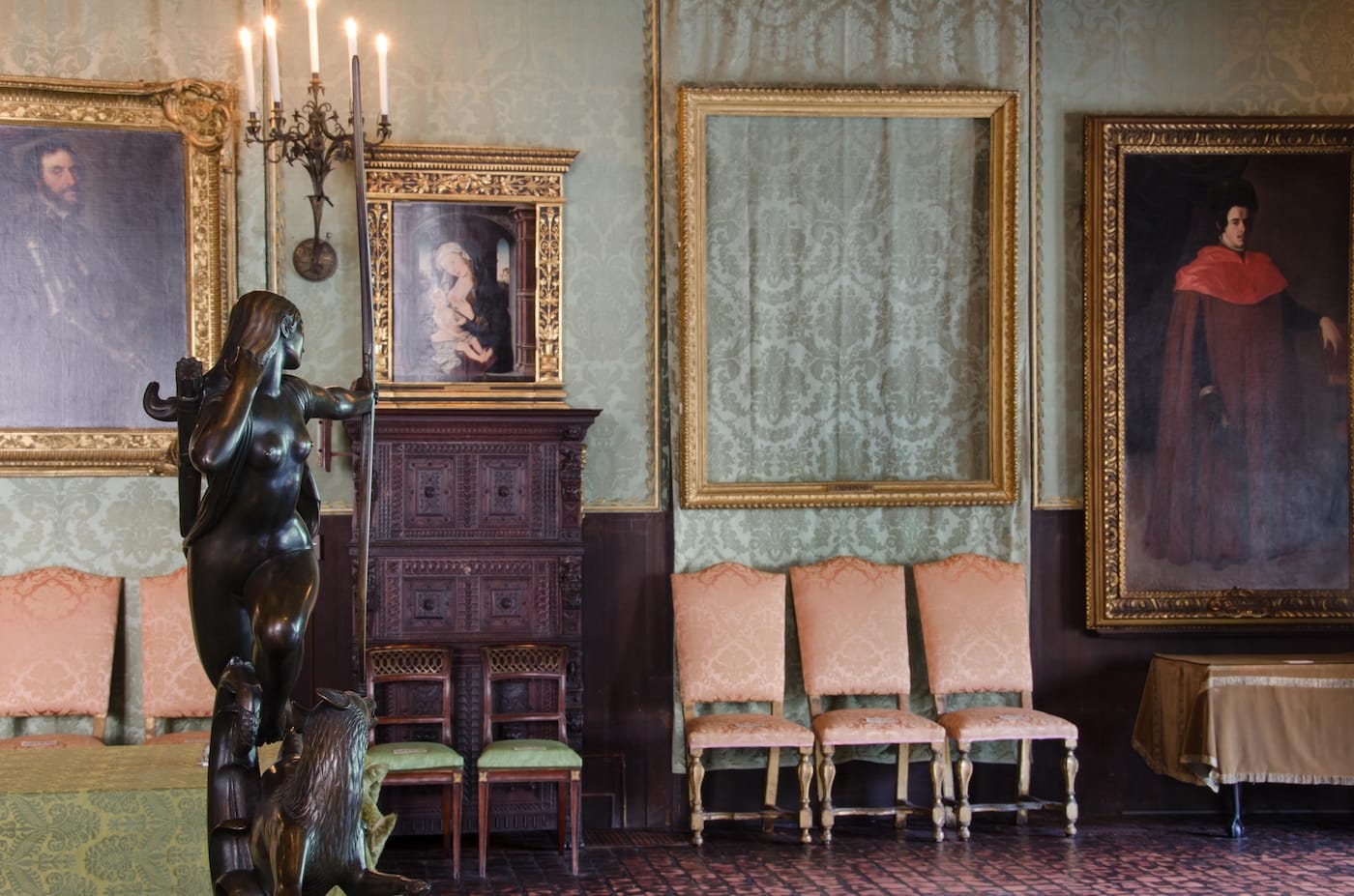 The empty frame where Rembrandt's "The Storm on the Sea of Galilee" (1633) once hung at the Isabella Stewart Gardner Museum (photo courtesy the FBI, via Wikimedia Commons)