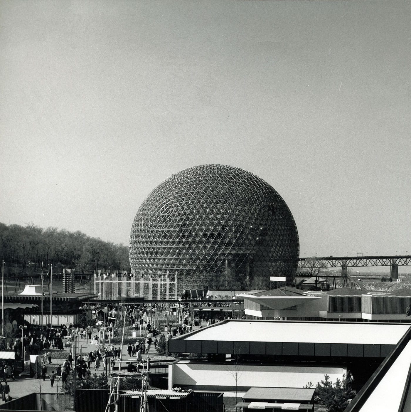 United States Pavilion, Expo 67, Montreal (1967) (R. Buckminster Fuller and Shoji Sadao, photo by Jeffrey Lindsay, courtesy Canadian Architectural Archives, the University of Calgary)