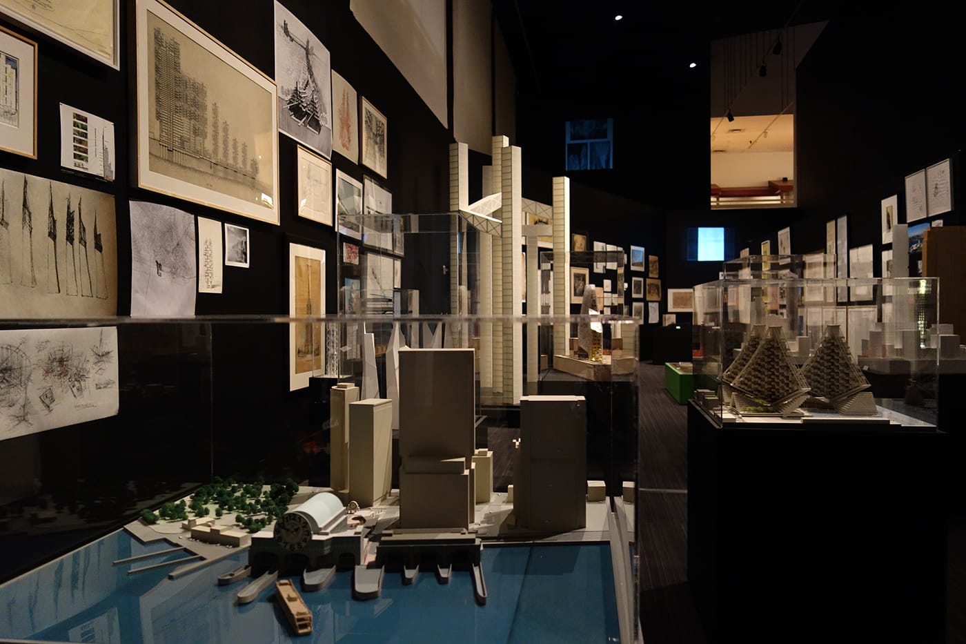 Installation view of <em>Never Built New York</em> at the Queens Museum (photo by the author for Hyperallergic)