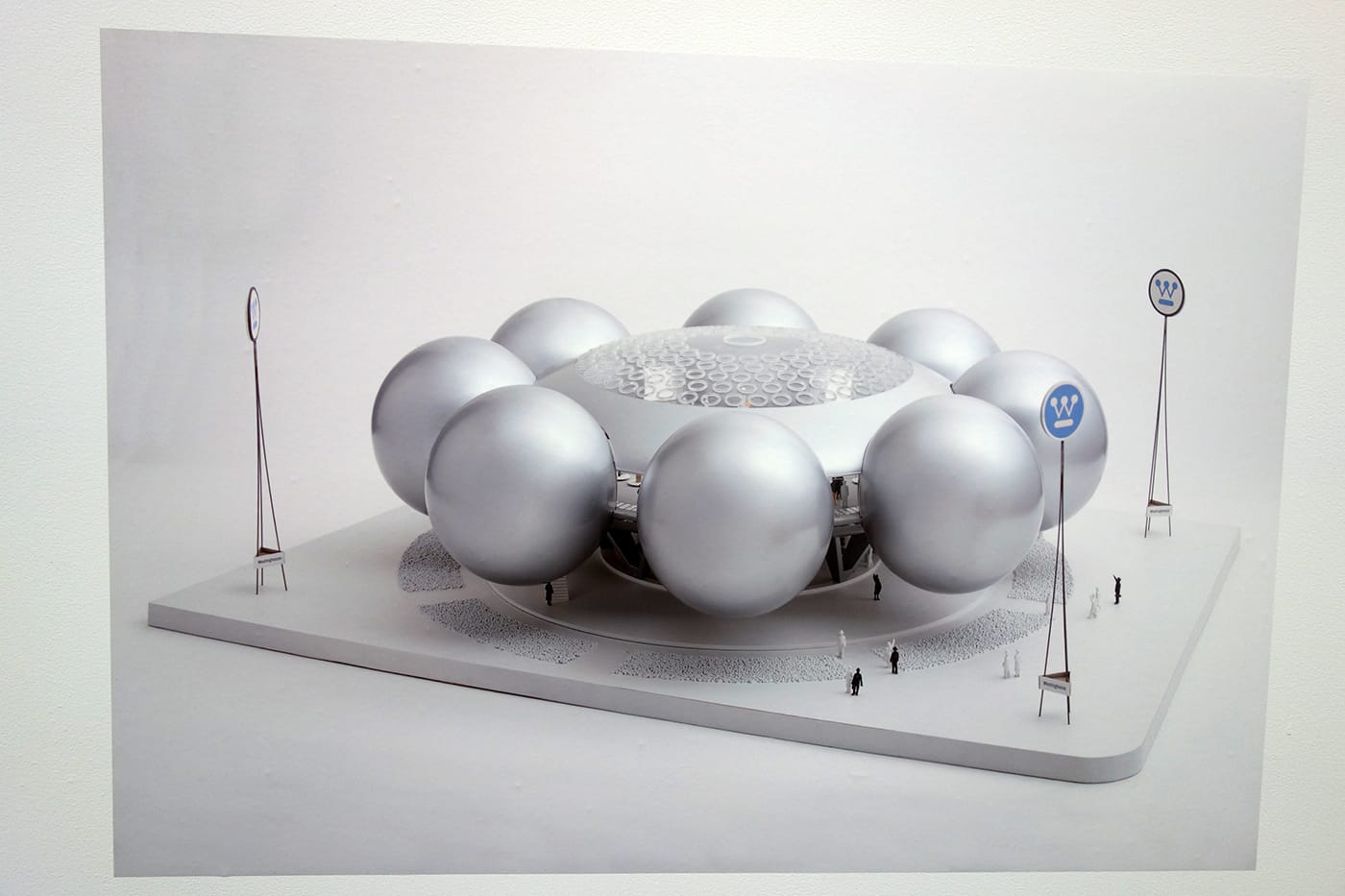 Installation view of <em>Never Built New York</em> at the Queens Museum (photo by the author for Hyperallergic)