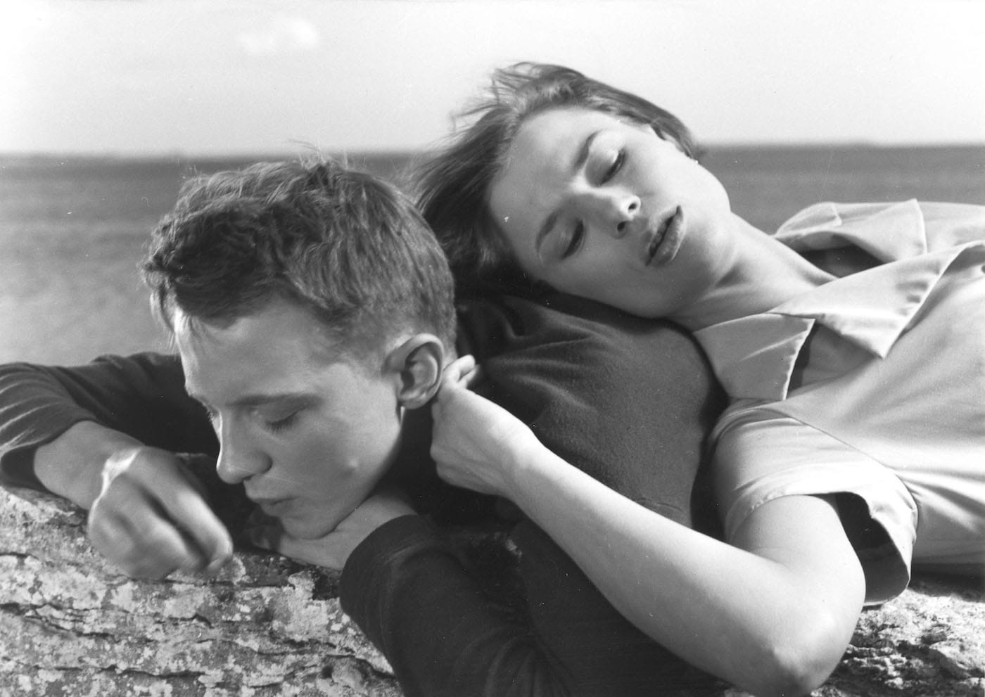 Harriet Andersson and Lars Passgård in Ingmar Bergman’s Through a Glass Darkly (1961) (courtesy Janus Films)