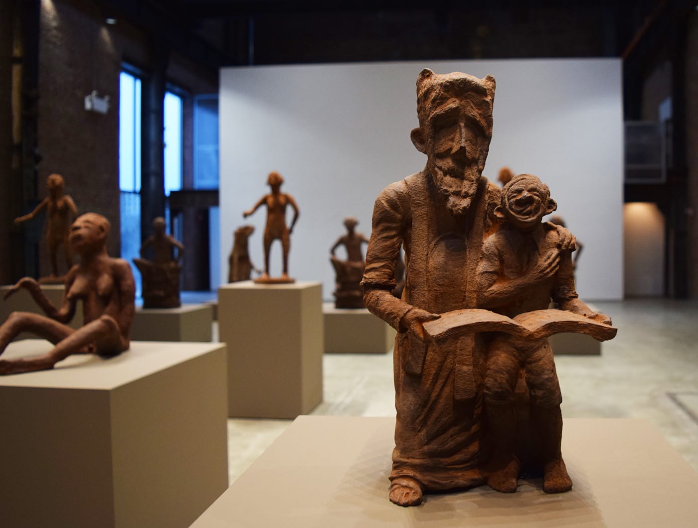 Cedrick Tamasala, "How My Grandfather Survived" (2015), chocolate, from the exhibition <em>Cercle d'Art des Travailleurs de Plantation Congolaise (Congolese Plantation Workers Art League)</em> at SculptureCenter (2017) (photo by the author for Hyperallergic)