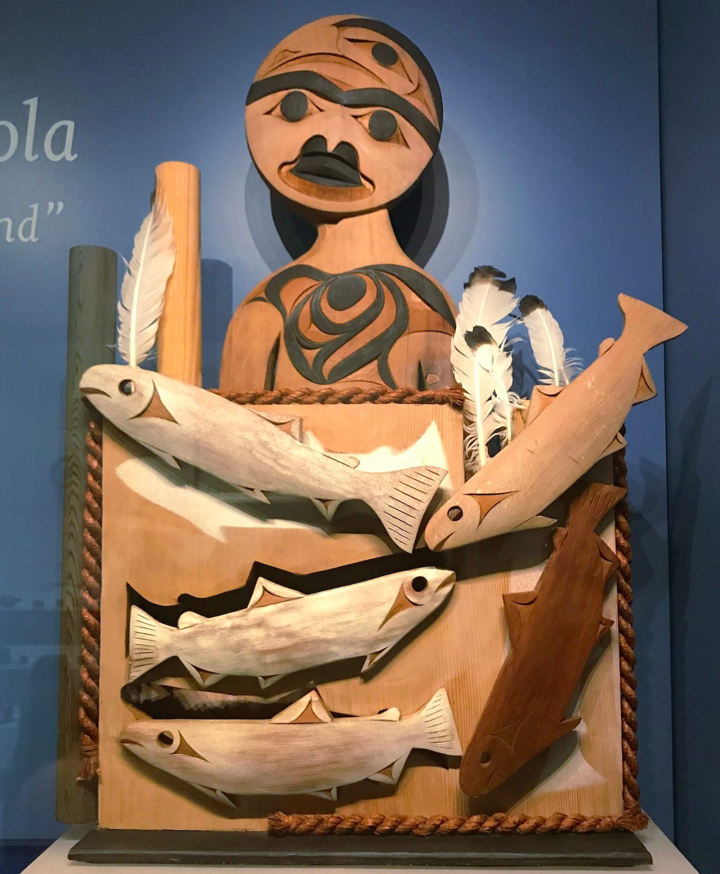 Tim Paul (Hesquiaht Nuu-chah-nulth), "Summer Seasonal Moon" (ca 2000), cedarwood, cedar bark, paint, feathers, National Museum of the American Indian, New York (photo Benjamin Sutton/Hyperallergic)