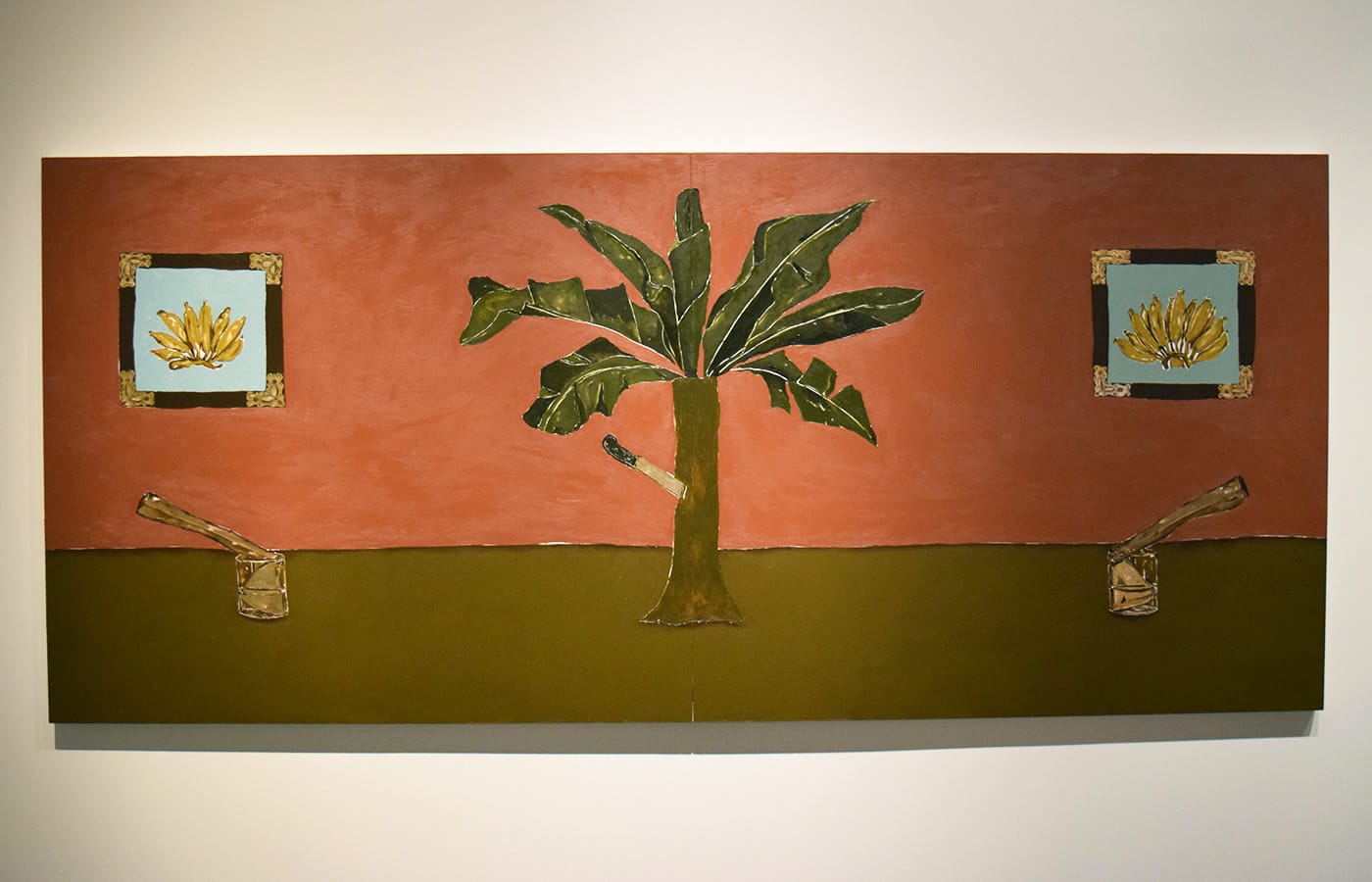 Dalton Paula, "Enfia a faca na bananeira" (2017), oil and silver foil on canvas