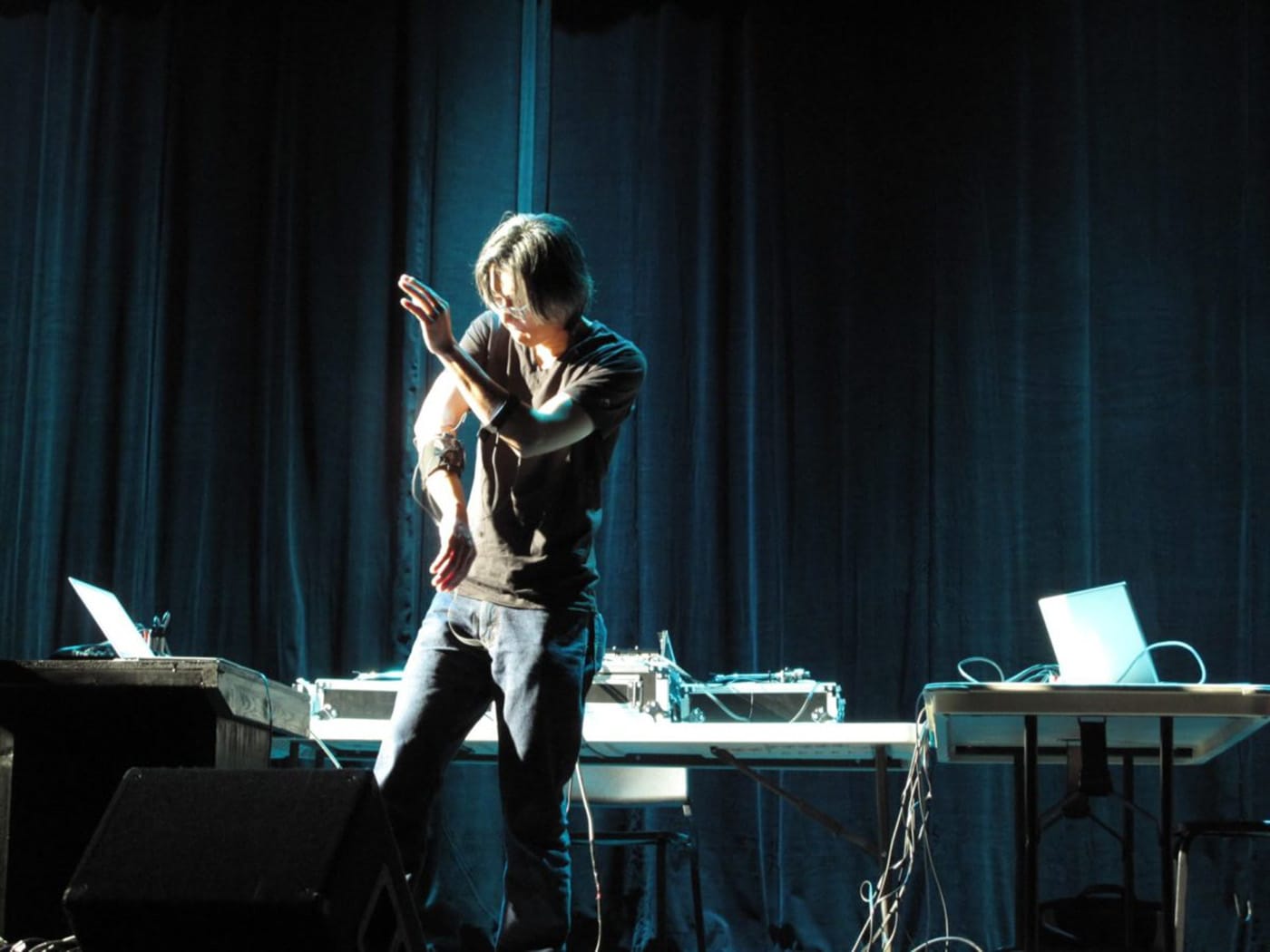 Atau Tanaka performing (photo by Martin Delaney)