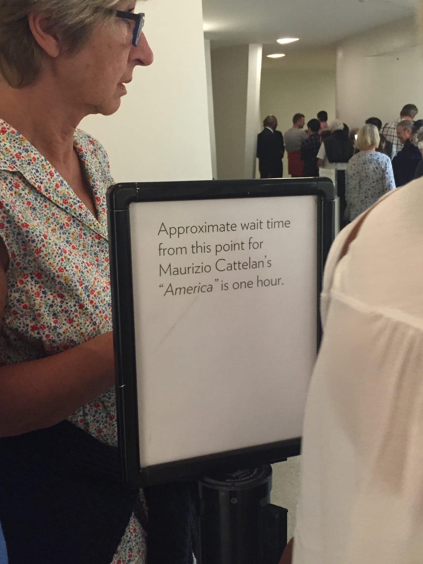 The line to see Maurizio Cattelan’s “America” at the Guggenheim Museum, New York (photo by Carey Dunne/Hyperllergic)