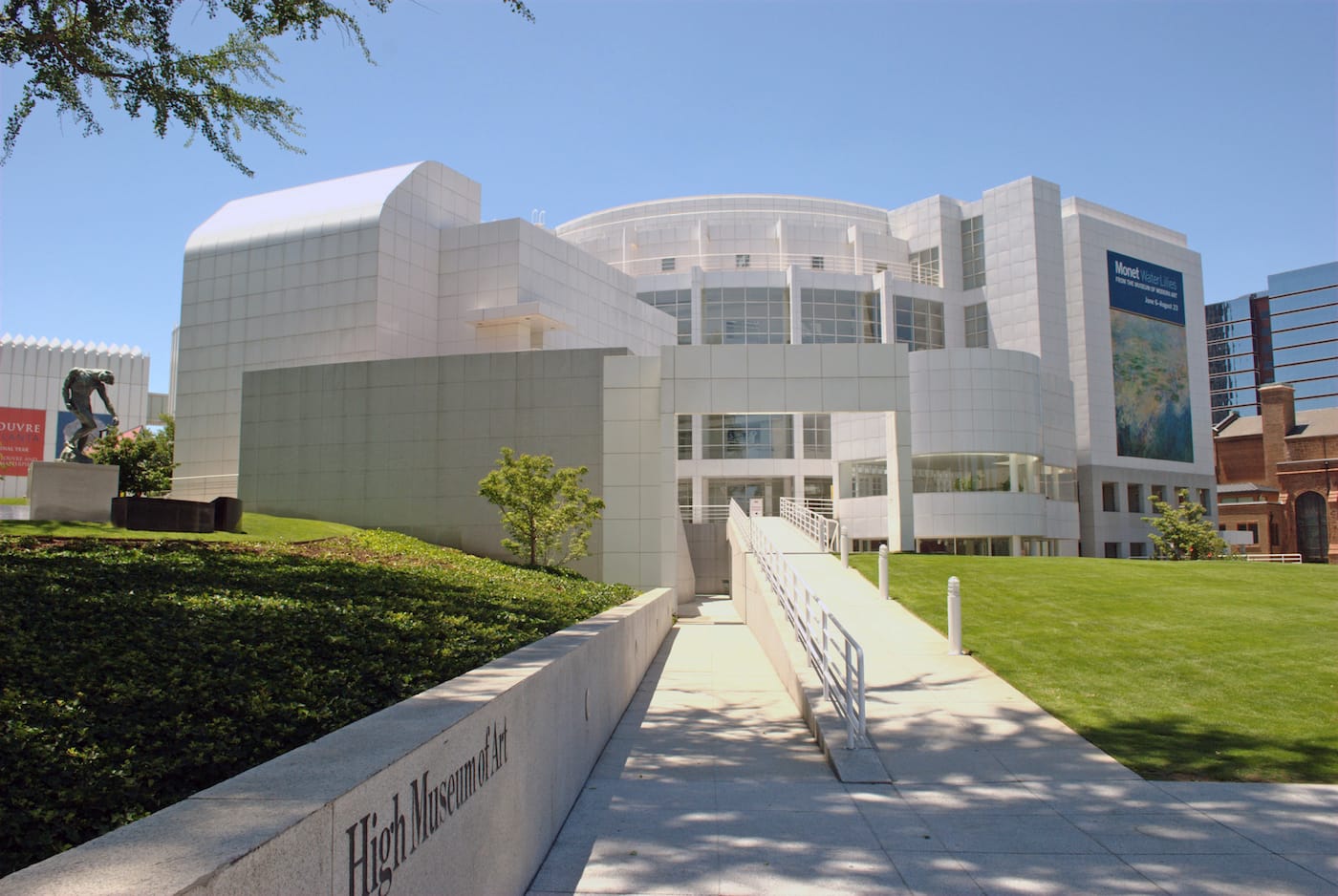 The High Museum of Art in Atlanta, designed by Richard Meier (photo by sapoague/Flickr)
