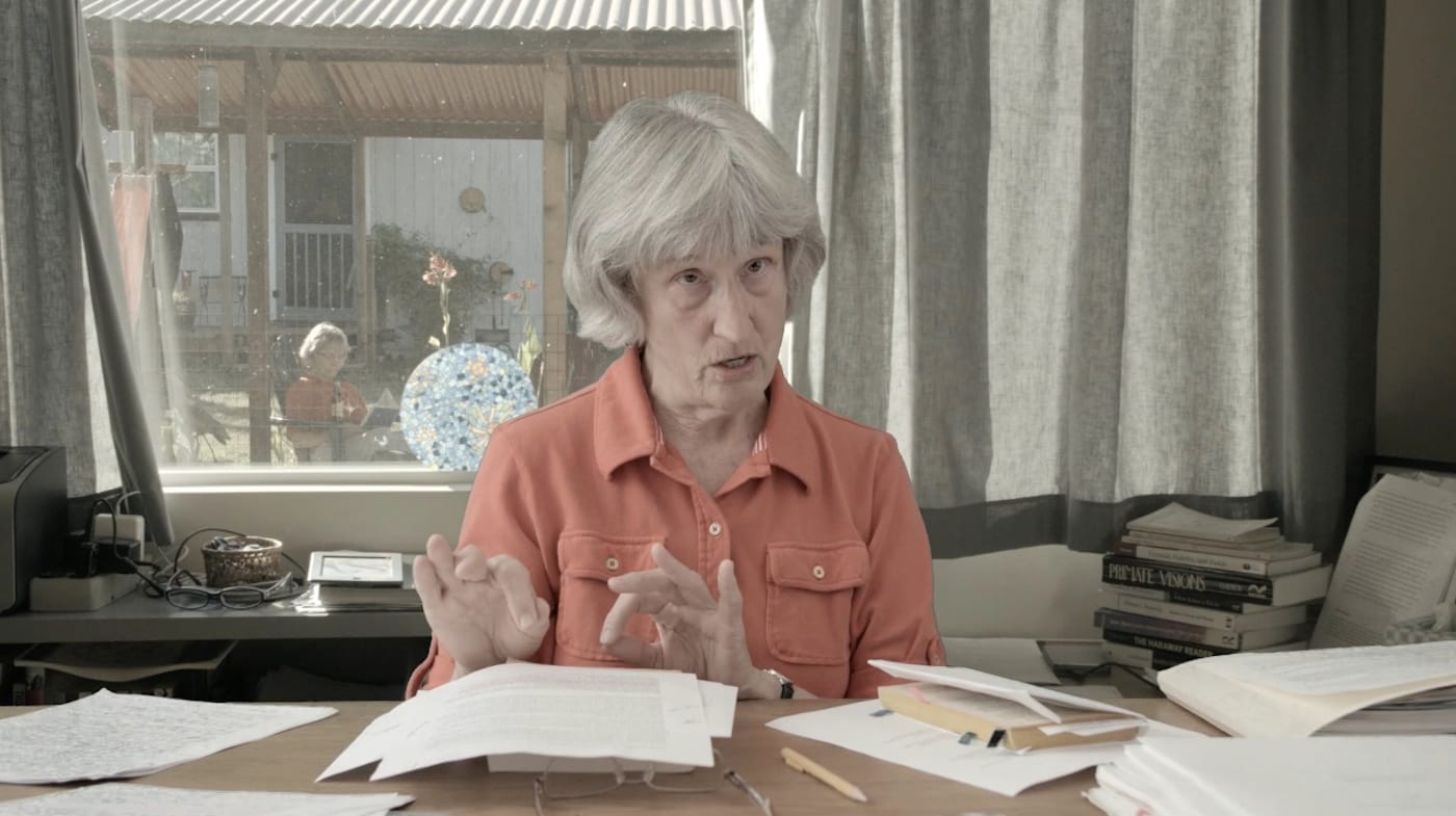 Donna Haraway in <em>Donna Haraway: Story Telling for Earthly Survival</em> (2016), directed by Fabrizio Terranova (all images courtesy Icarus Films)