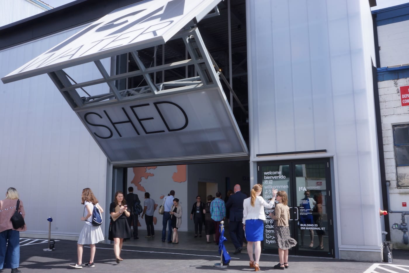 The main entrance of the ICA Boston's new Watershed space (photo by the author for Hyperallergic)