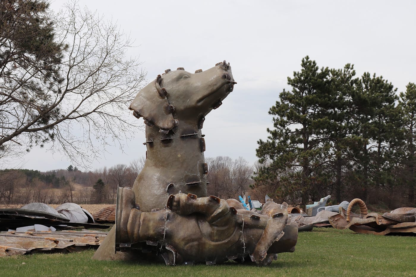 Donald Lipski's "Spot" mold (photo by the author for Hyperallergic)