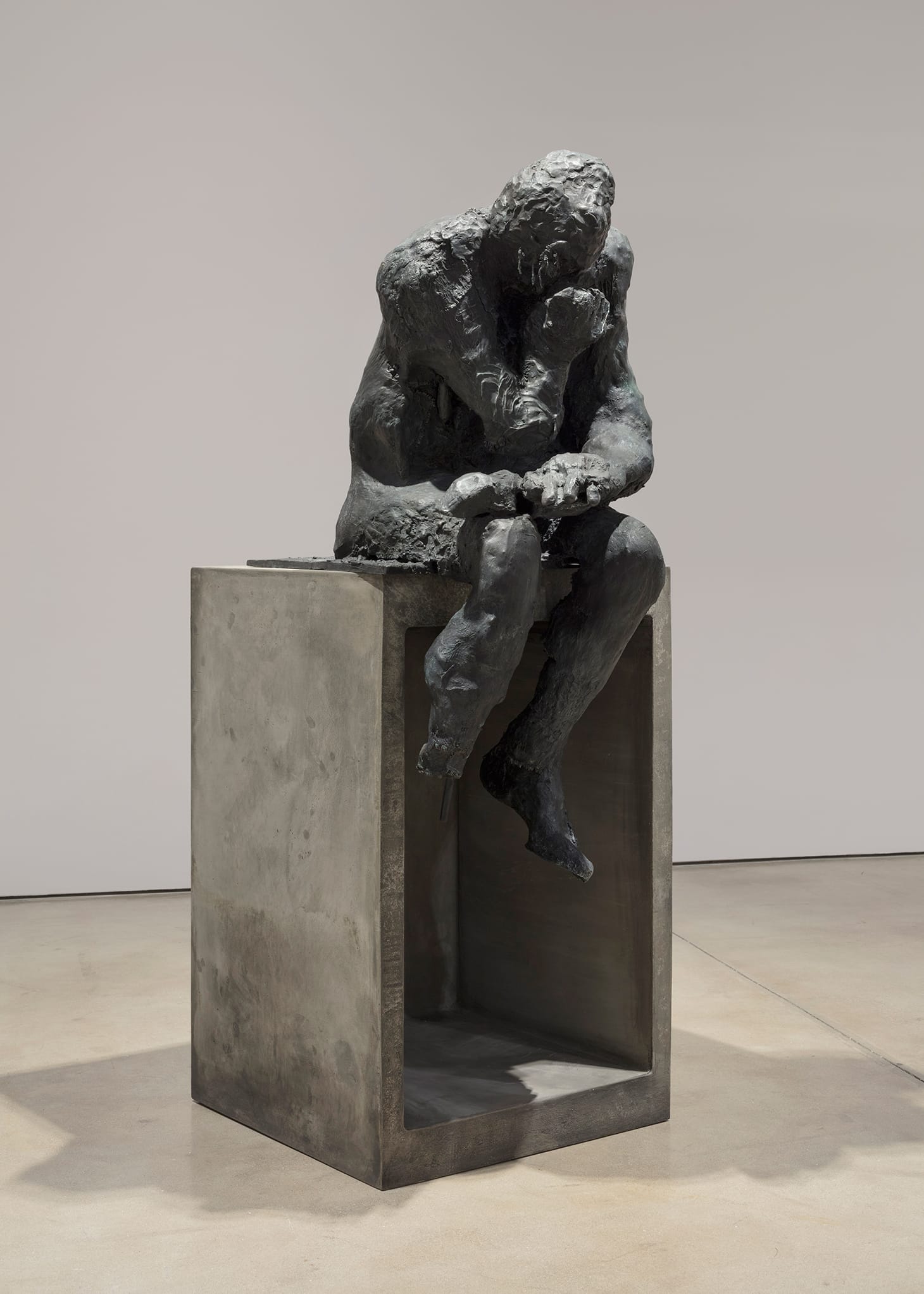 Liz Glynn, "Untitled (After Thinker)" (2014), cast bronze, 57 x 22 x 31 in. (photo by Steven Probert) (image courtesy of the Paula Cooper Gallery)