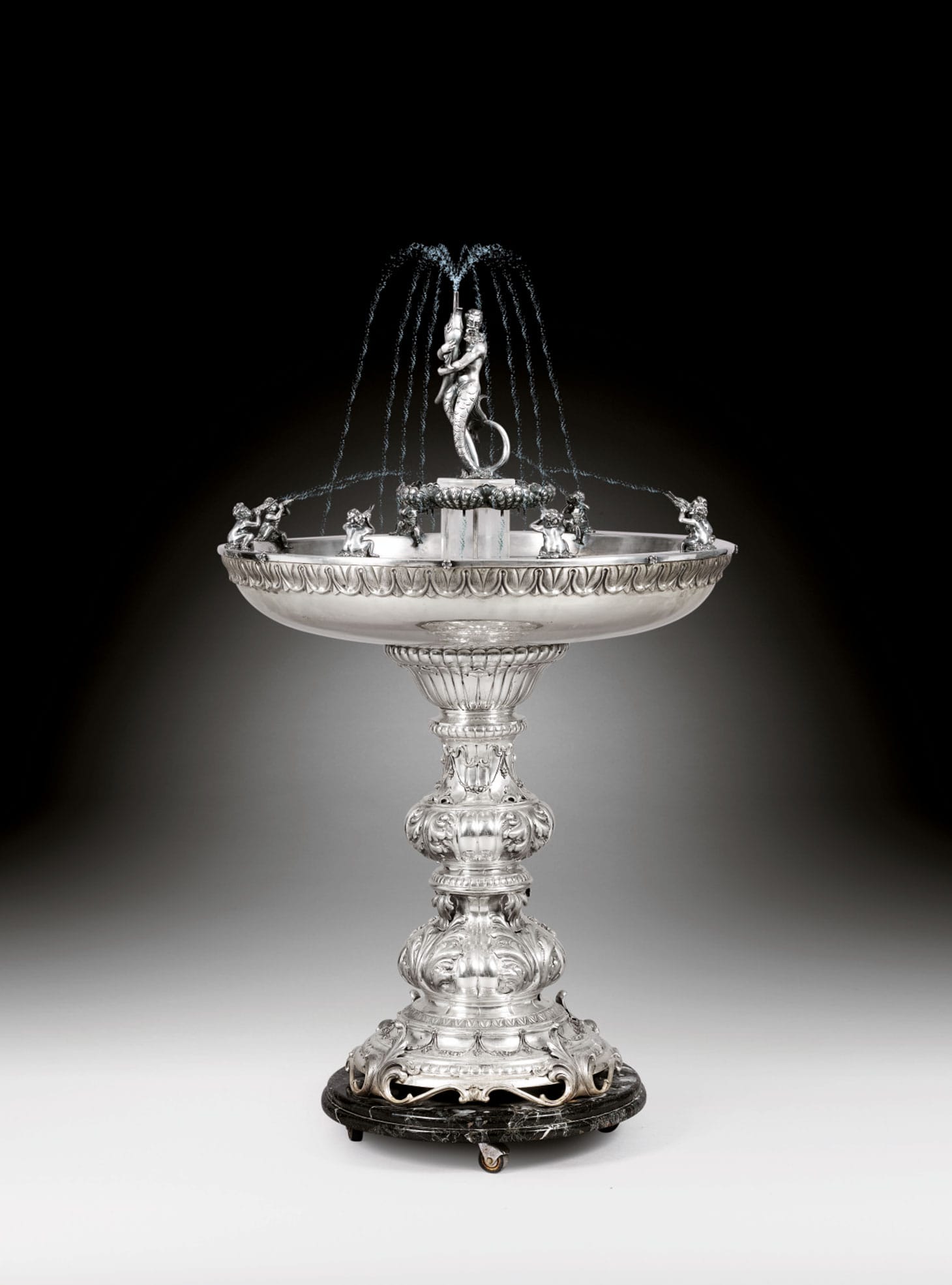 Guido Fiorentini, a large Italian silver fountain, Milan (c. 1950), 145 centimeters, about 60 kilograms (image courtesy Sotheby's/ArtDigital Studio)