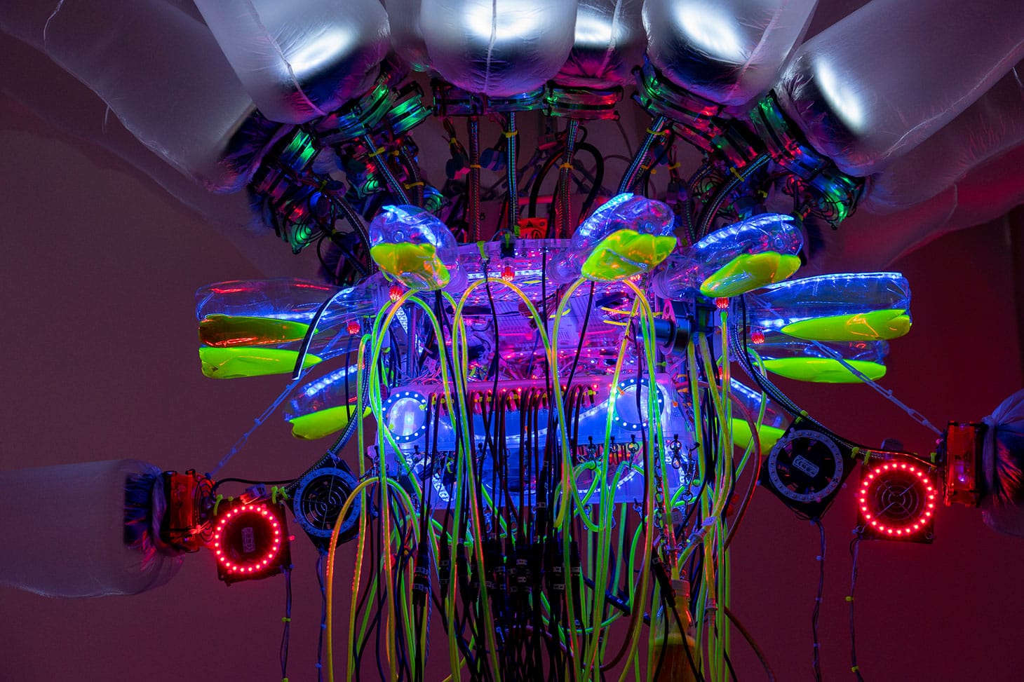 Shih Chieh Huang, “T-24-L” (2016–18), mixed medium, 144 1/16 x 120 x 144 1/16 inches (photo by Vince Ruvolo, image courtesy the artist and Ronald Feldman Gallery, New York)