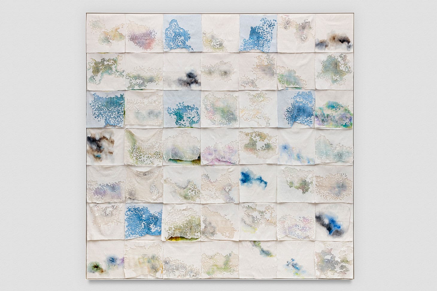 Liza Lou, "Noctilucent" (2018), oil paint on woven glass beads on canvas, 97 x 97 x 3 inches (© Liza Lou, 2018, image courtesy the artist and Lehman Maupin, New York, Hong Kong, and Seoul, photo by Joshua White)