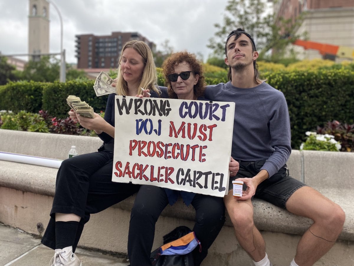 This image has an empty alt attribute; its file name is IMG_9185-1200x900.jpg